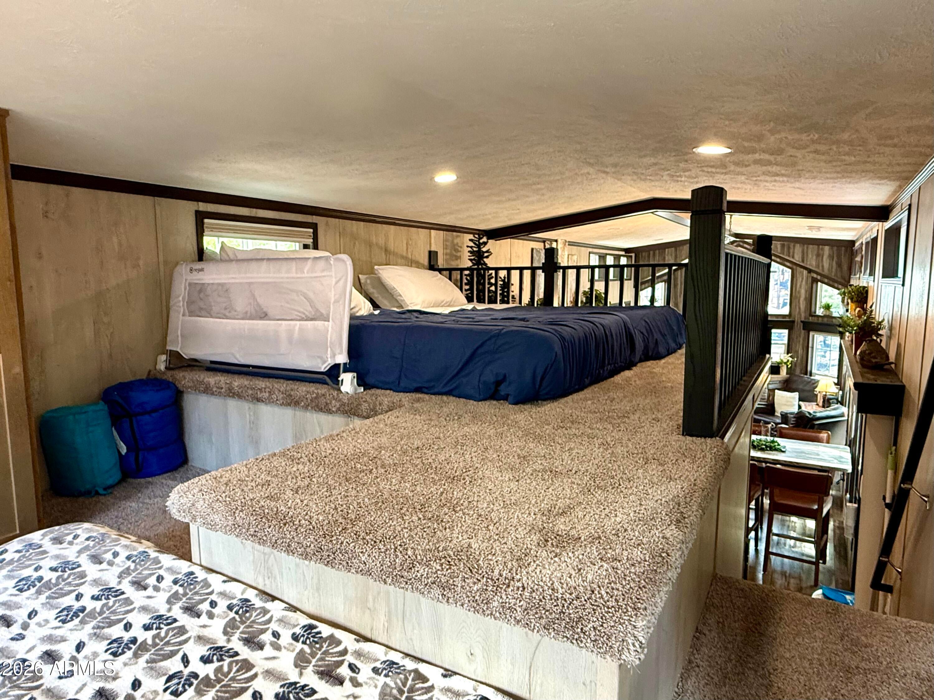 WHITE MOUNTAIN VACATION VILLAGE UNIT 2 - Residential