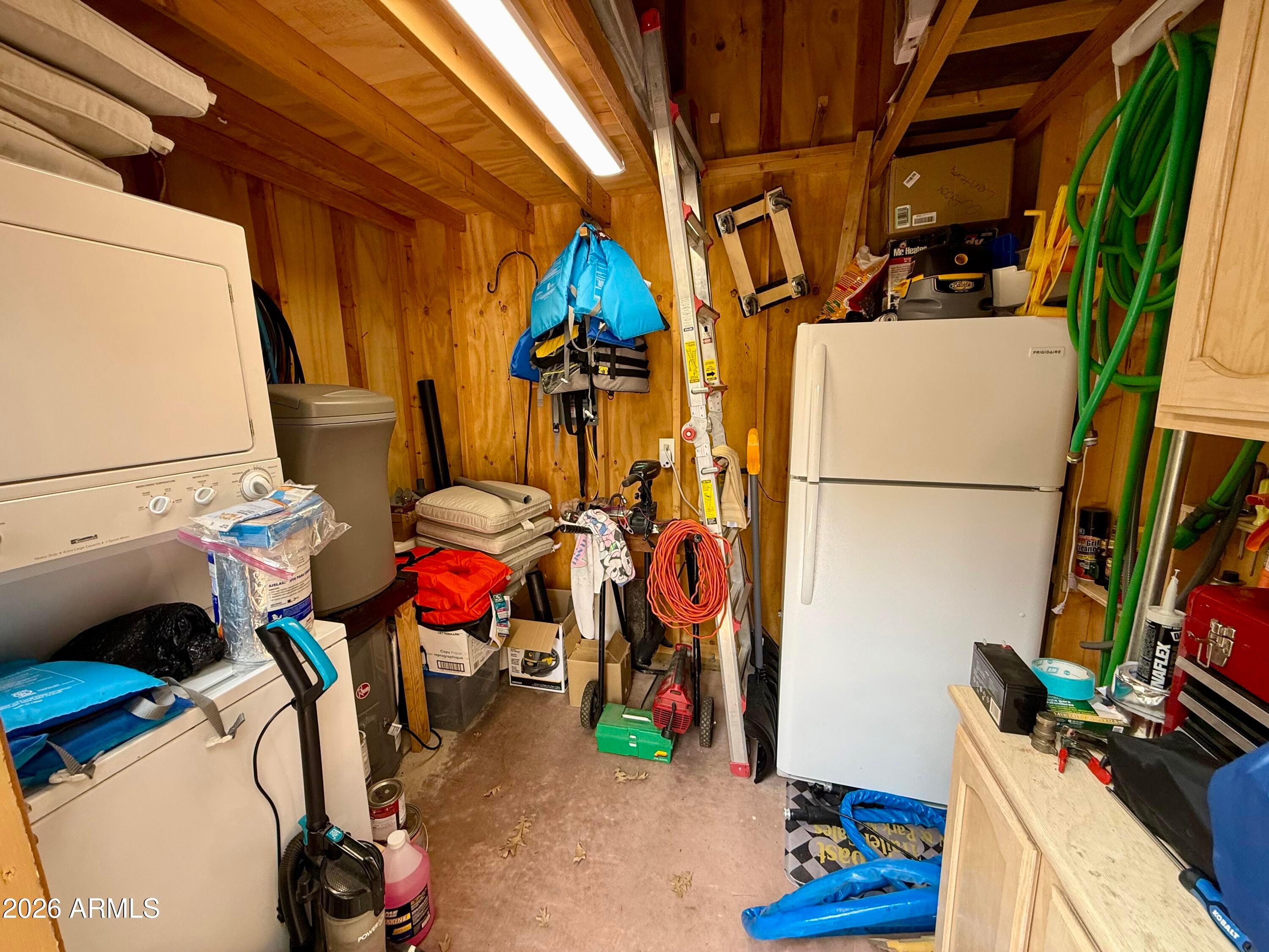 WHITE MOUNTAIN VACATION VILLAGE UNIT 2 - Residential