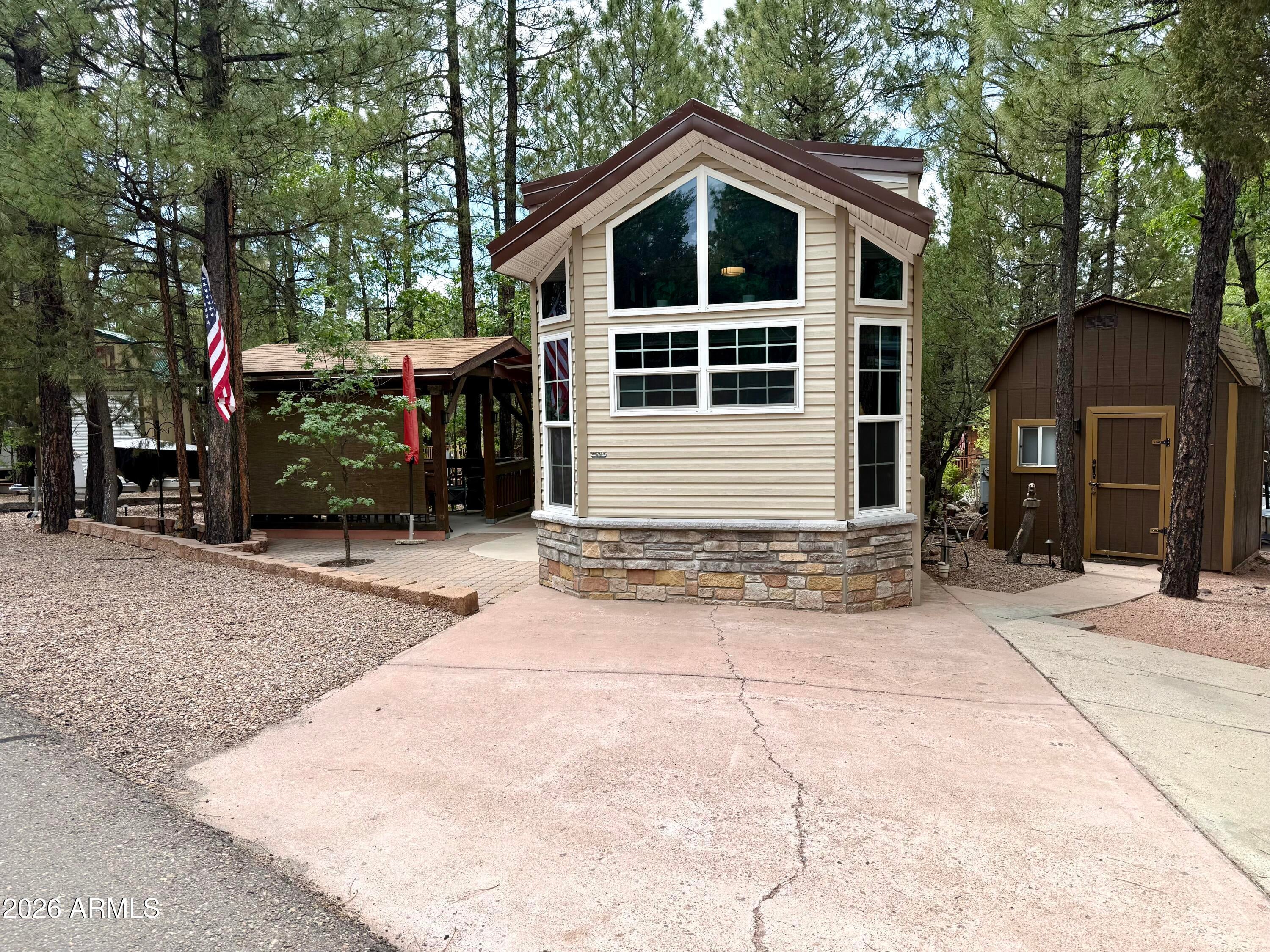 WHITE MOUNTAIN VACATION VILLAGE UNIT 2 - Residential