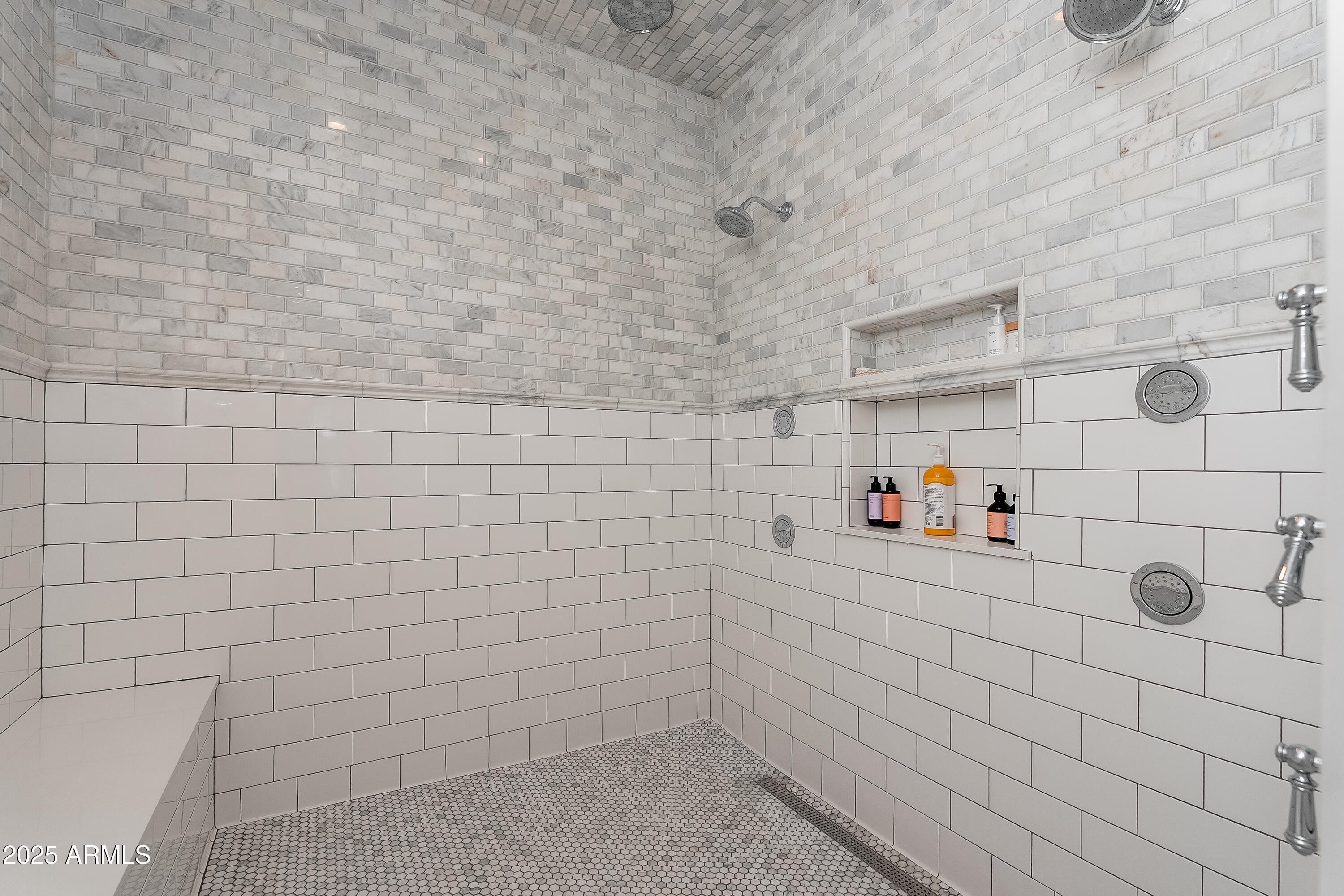 DEL RAY ESTATES - Residential