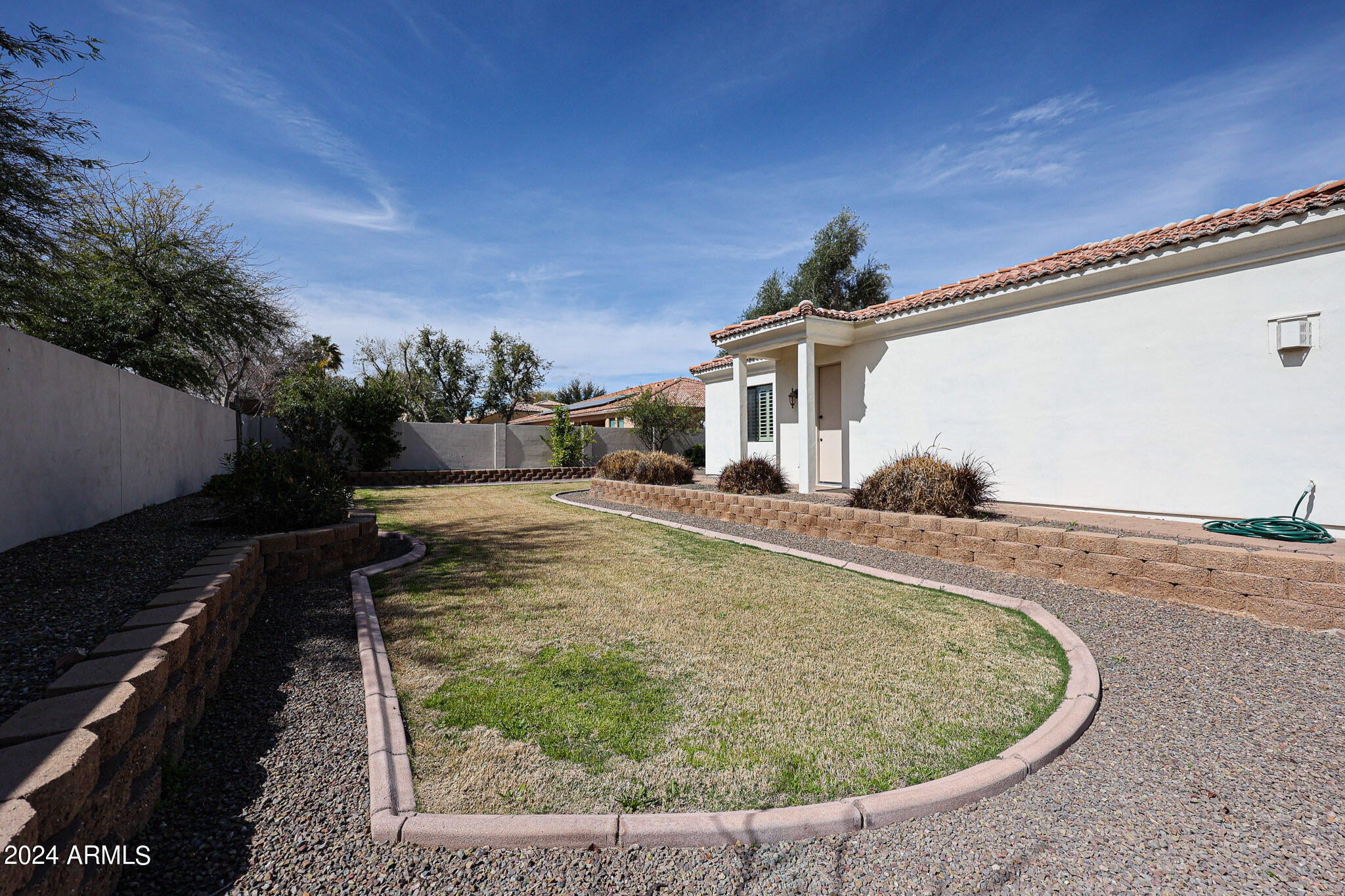 TIERRA LINDA - Residential