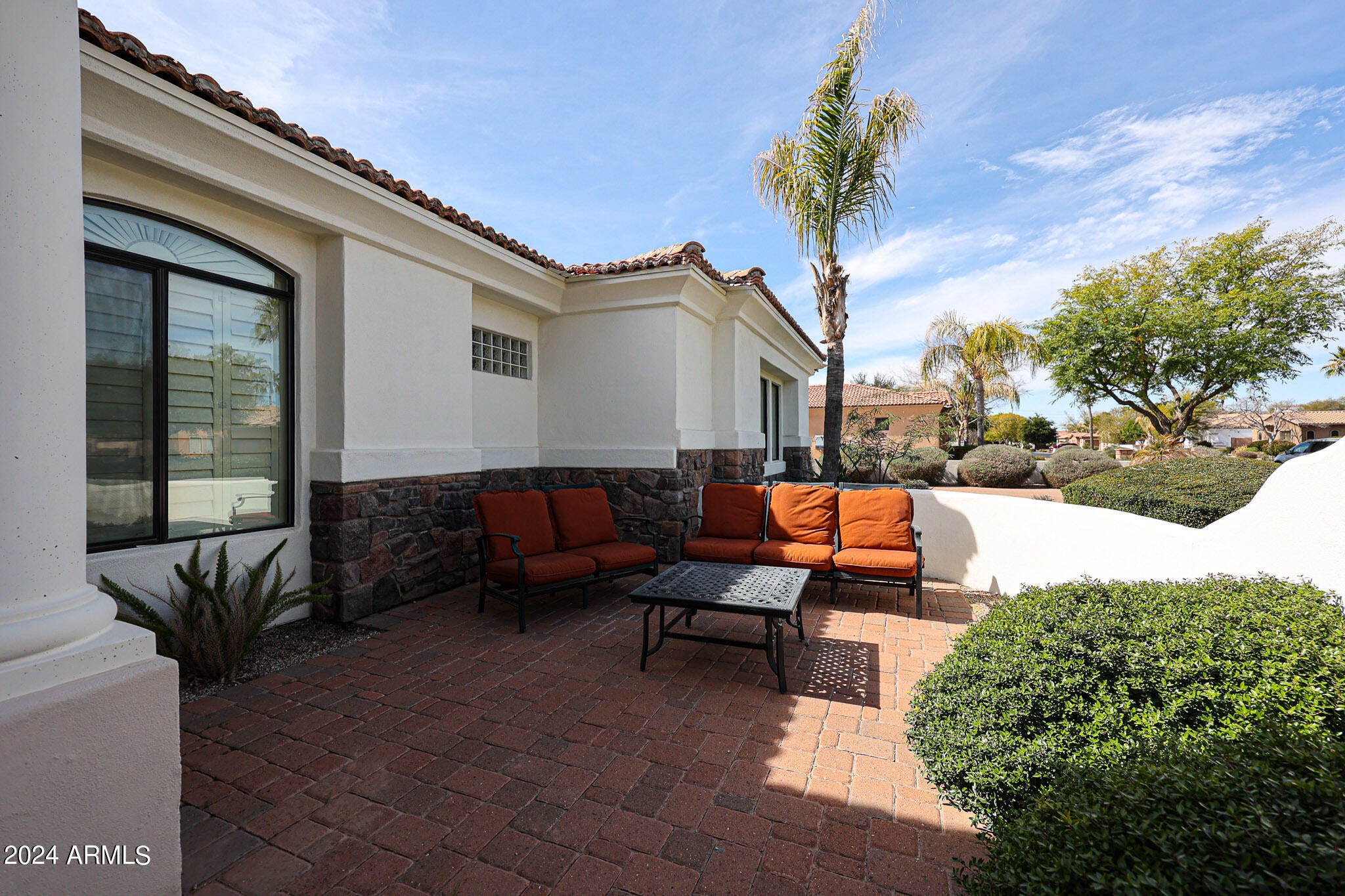 TIERRA LINDA - Residential
