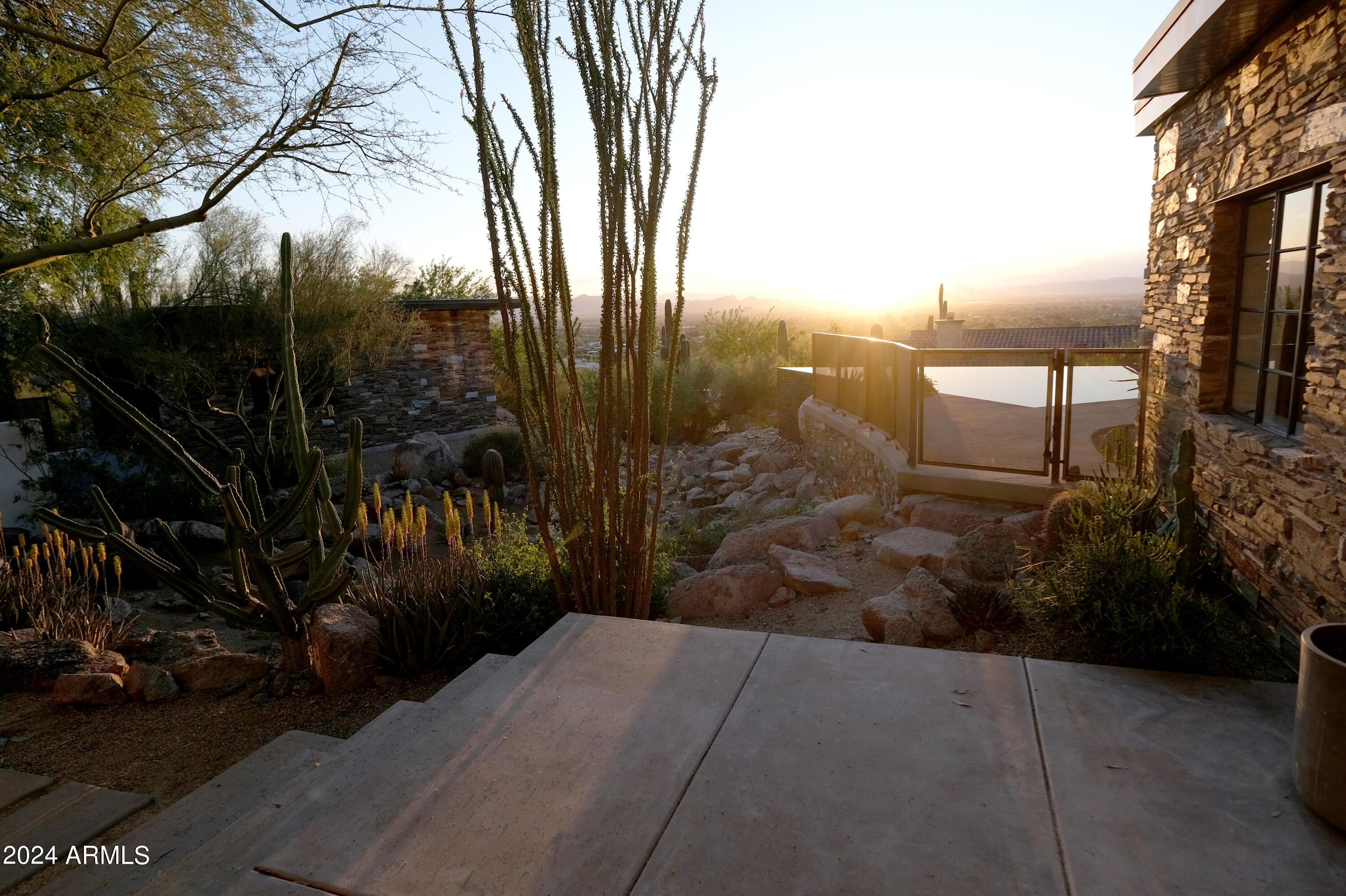 Metes and Bounds - Residential
