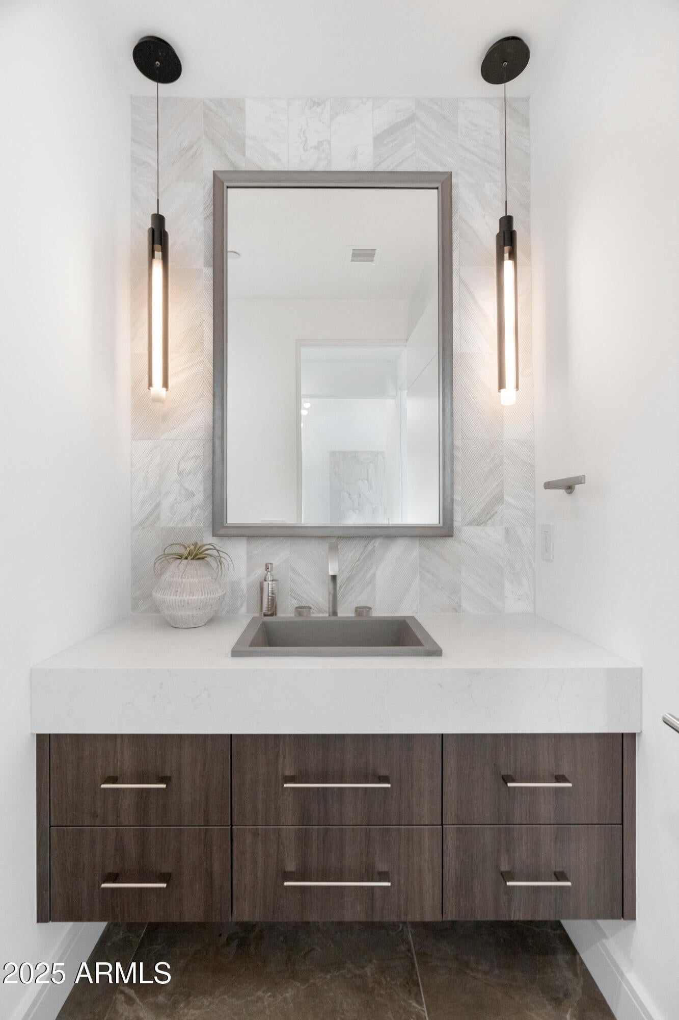 Del Ray Estates - Residential
