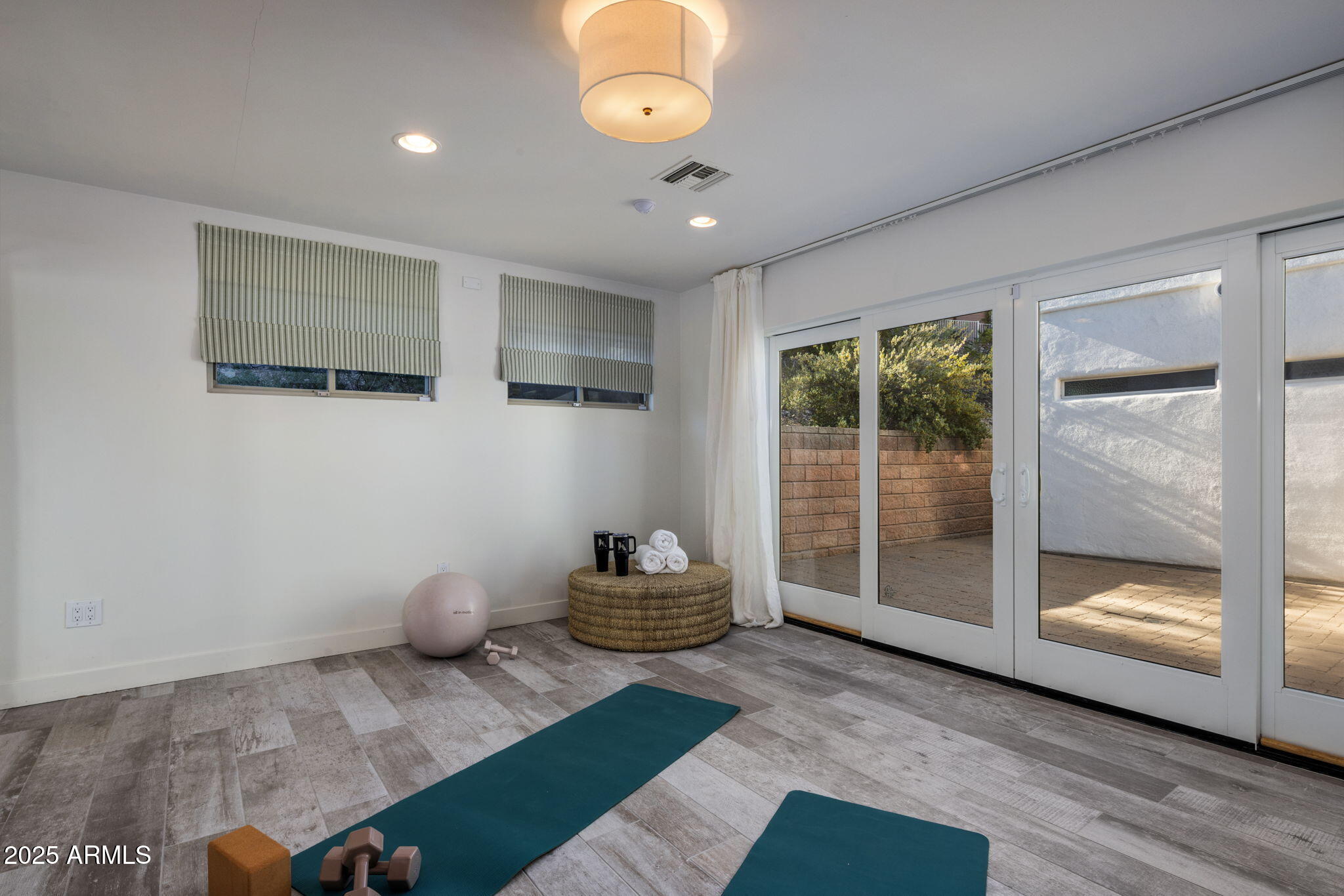HERITAGE HILLS UNIT 2 - Residential