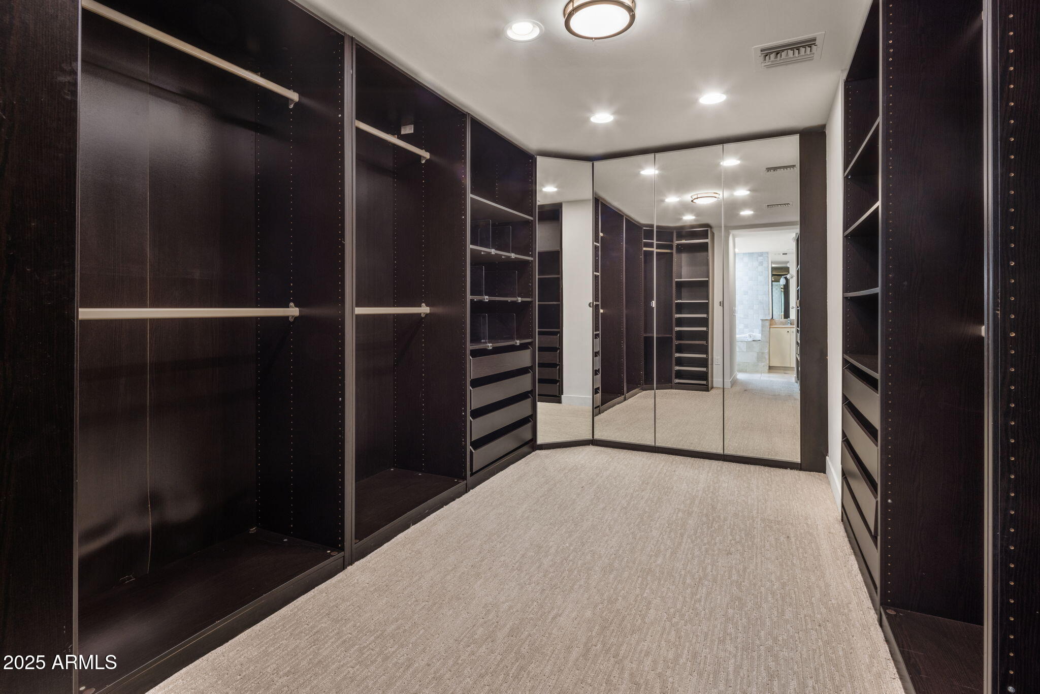 HERITAGE HILLS UNIT 2 - Residential