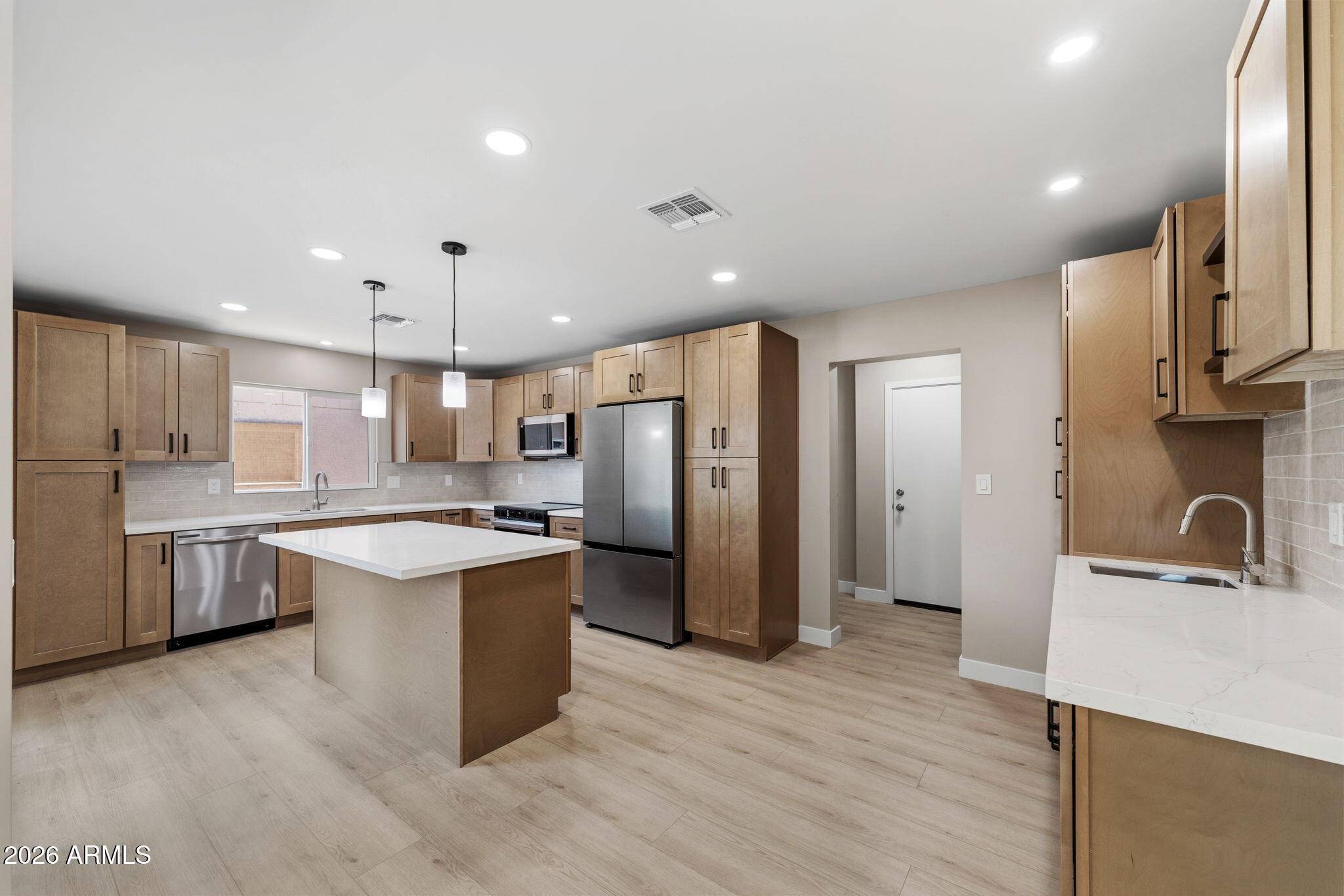 LEISURE WORLD - Residential