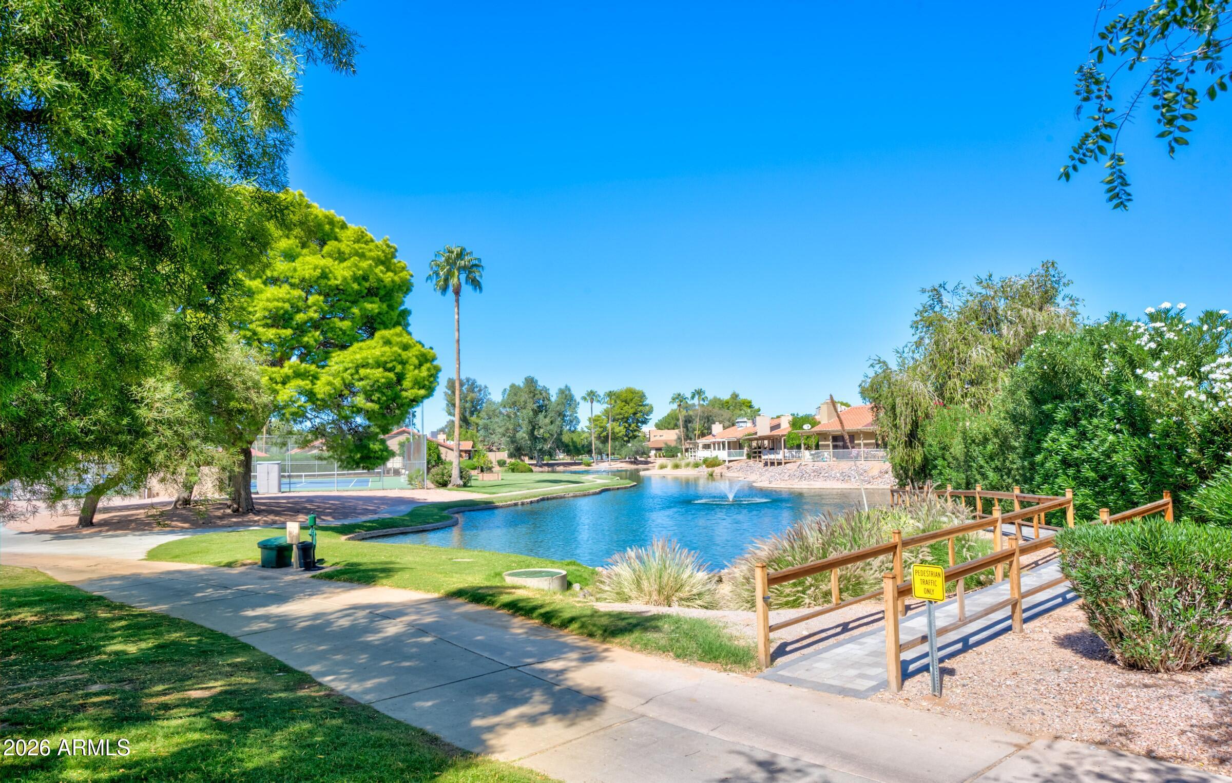 LEISURE WORLD - Residential