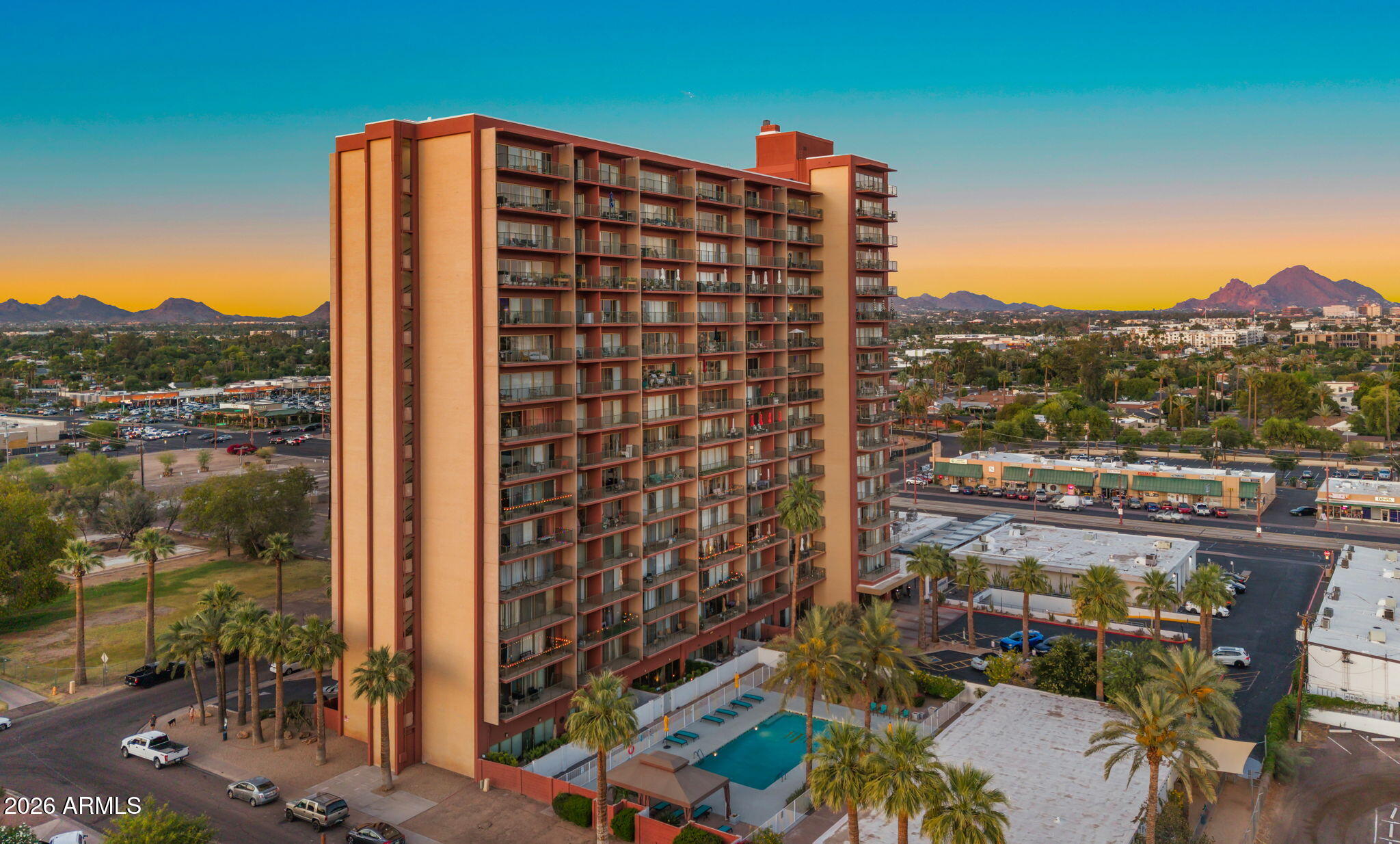 LANDMARK TOWERS CONDOMINIUM - Residential