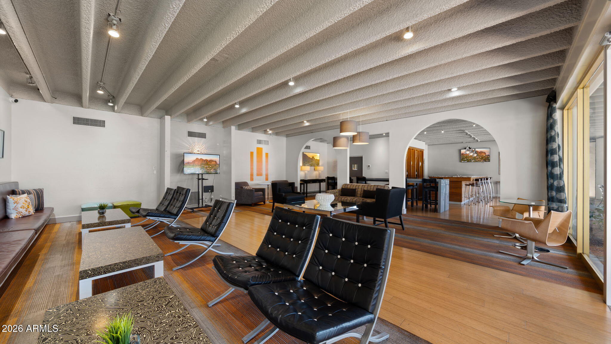 LANDMARK TOWERS CONDOMINIUM - Residential