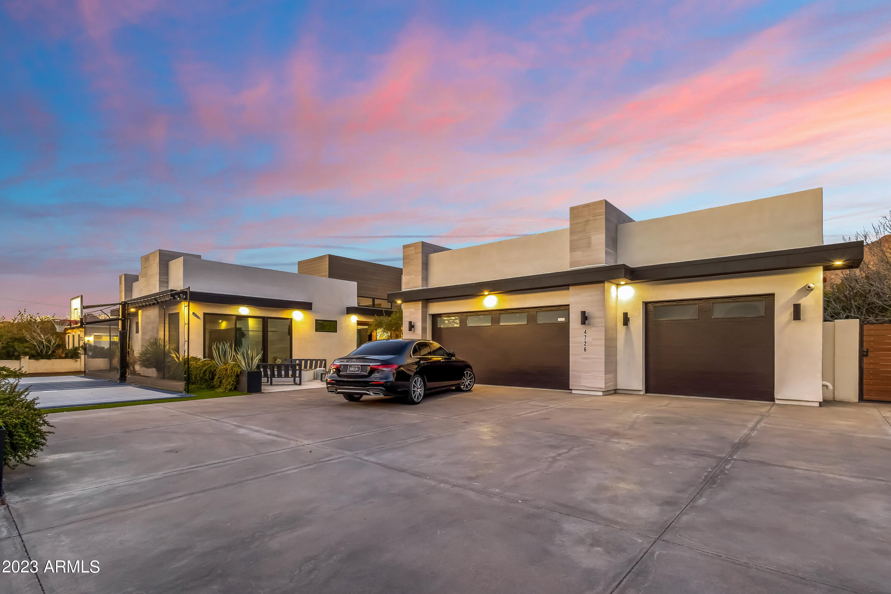 LAFAYETTE VILLA - Residential