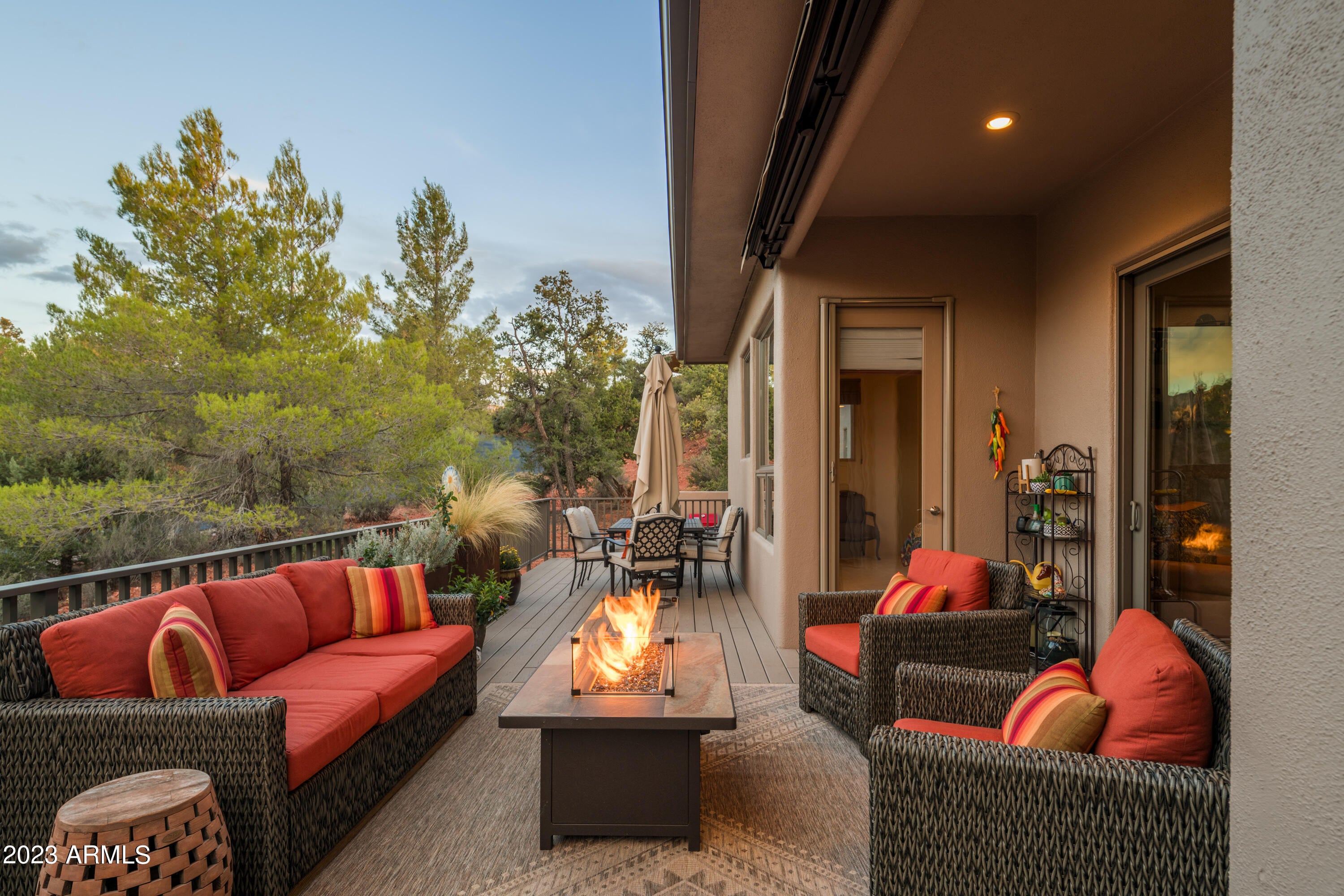 Les Springs - Residential