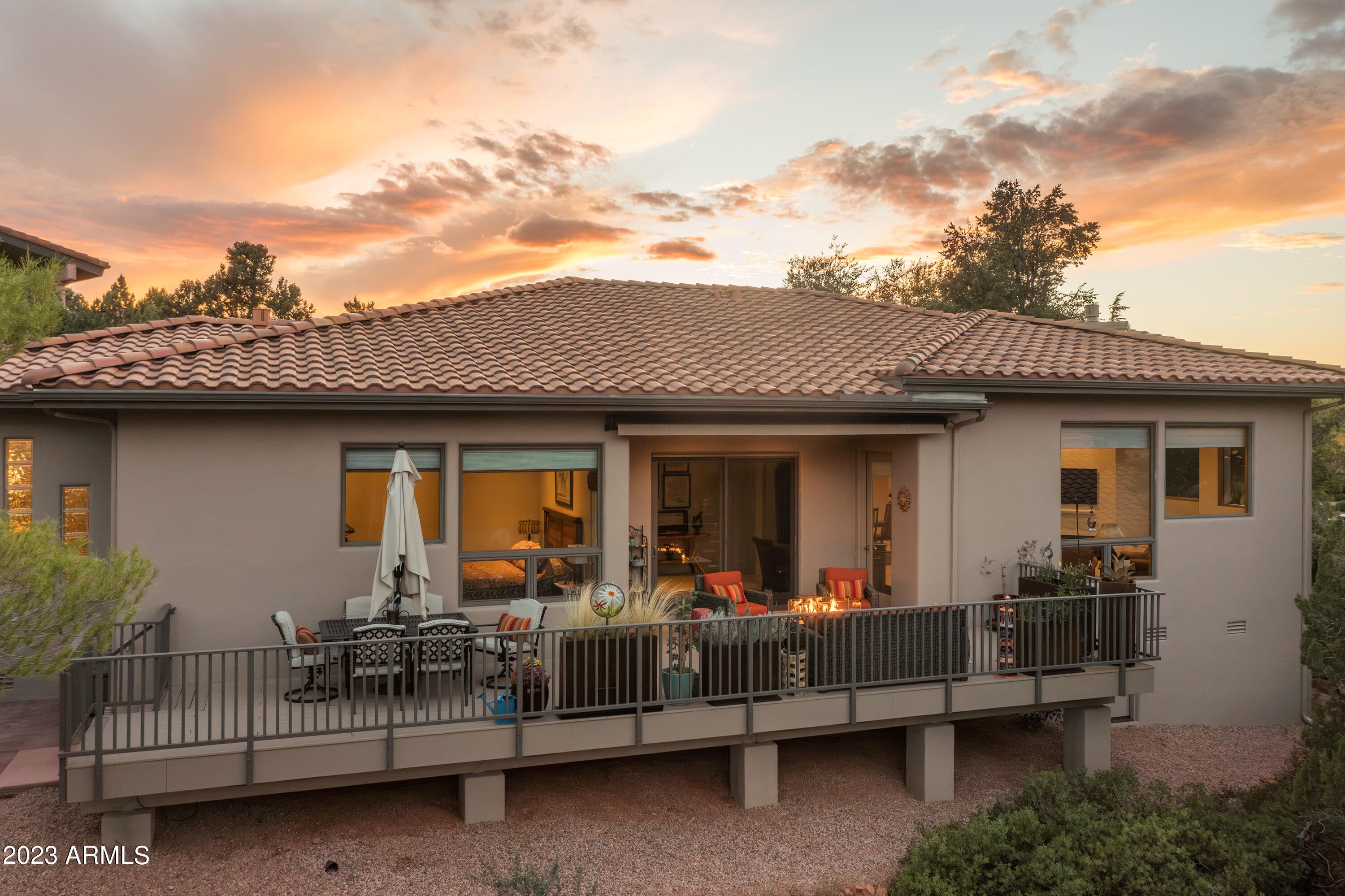 Les Springs - Residential