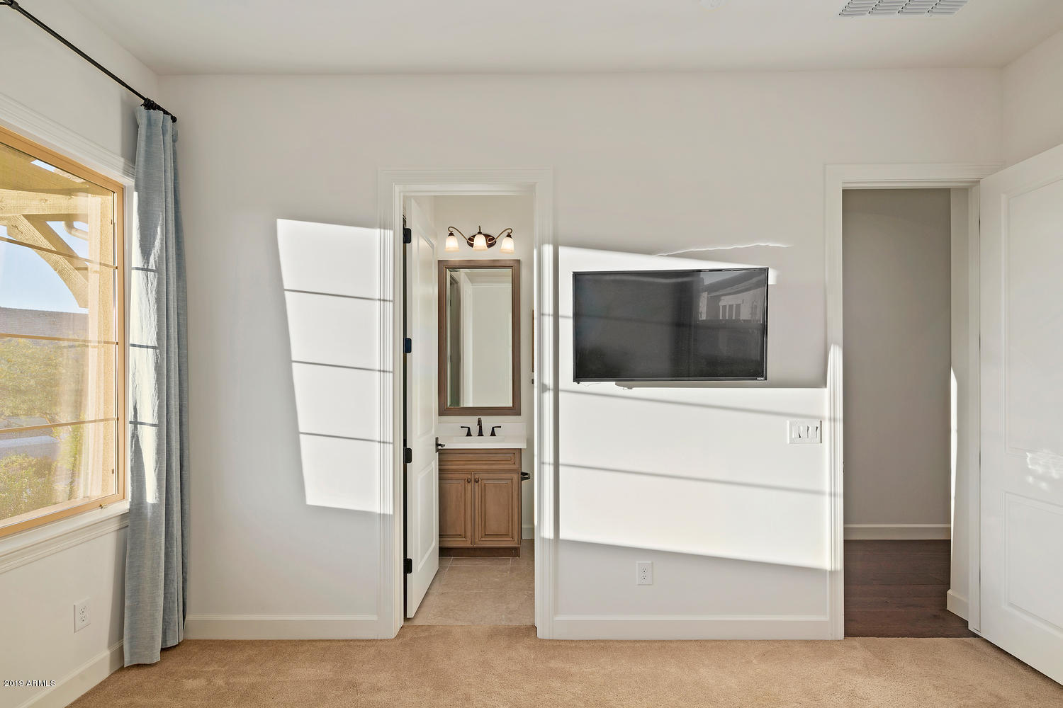 BOCARA BACARA - Residential