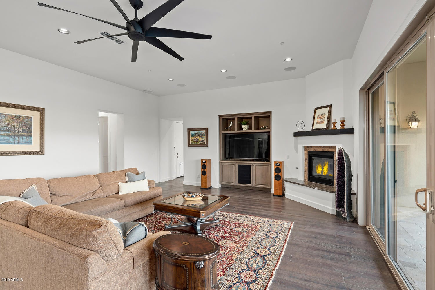 BOCARA BACARA - Residential