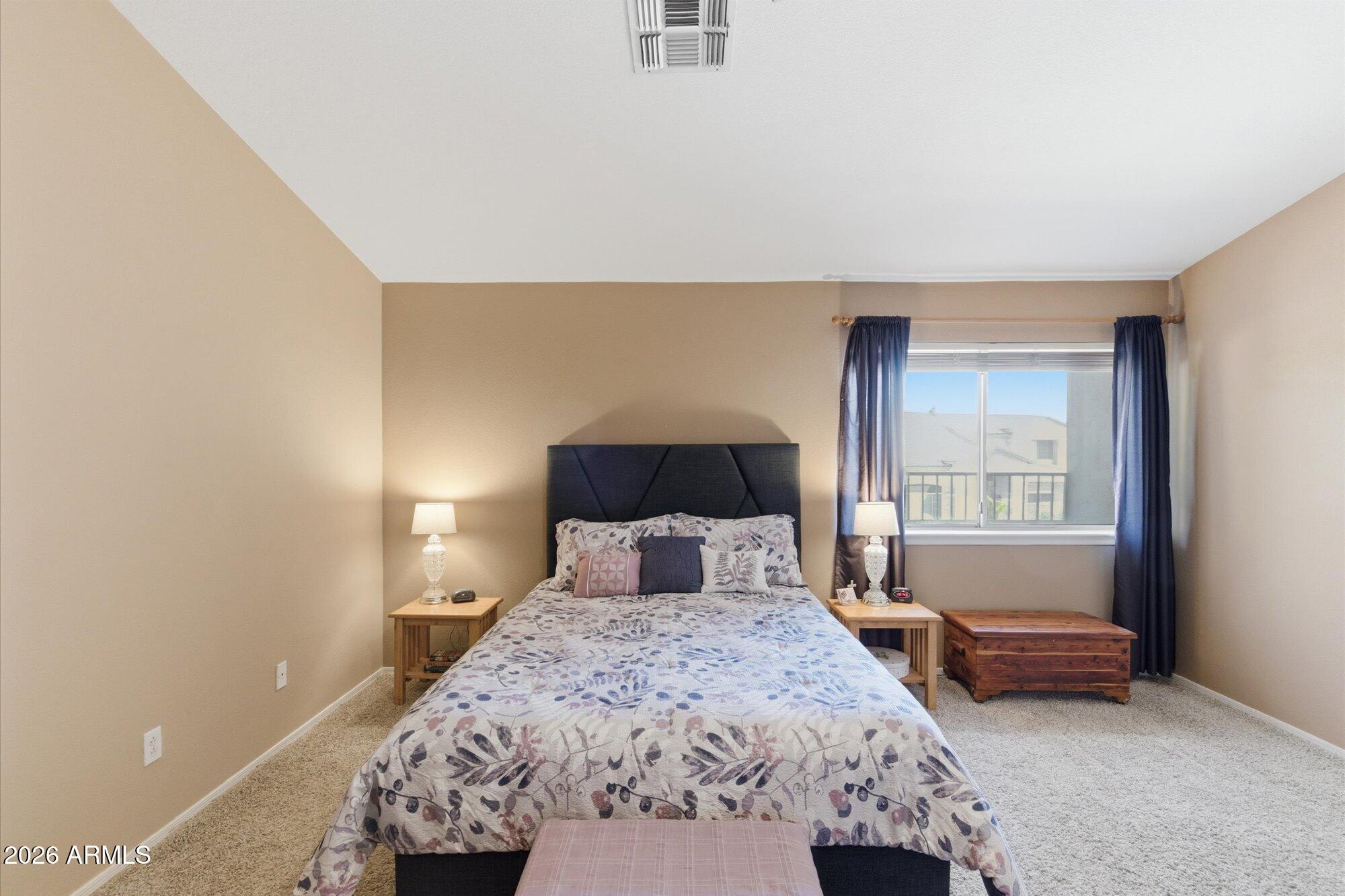 SILVERTON - Residential
