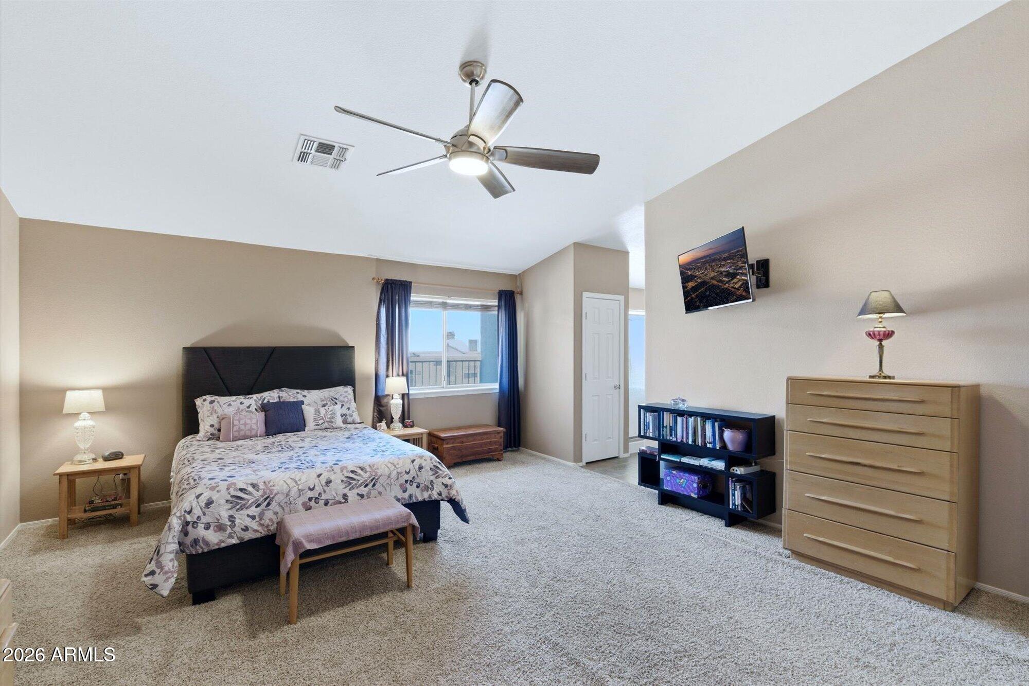SILVERTON - Residential