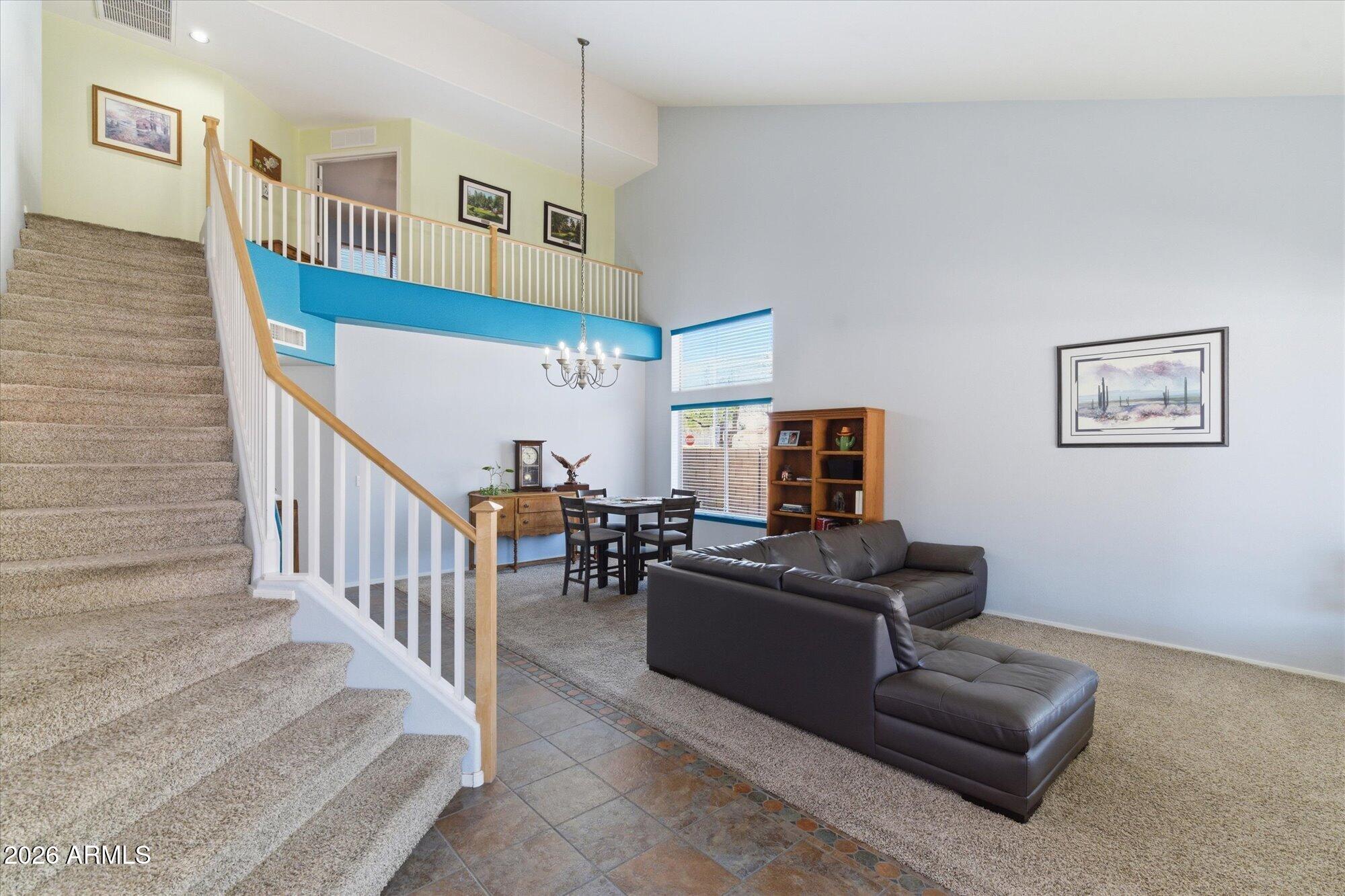 SILVERTON - Residential