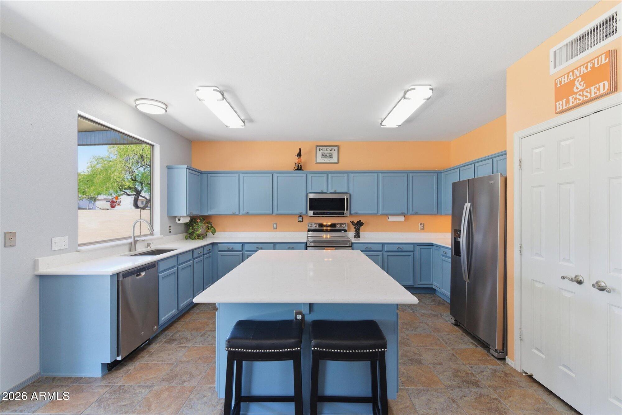 SILVERTON - Residential