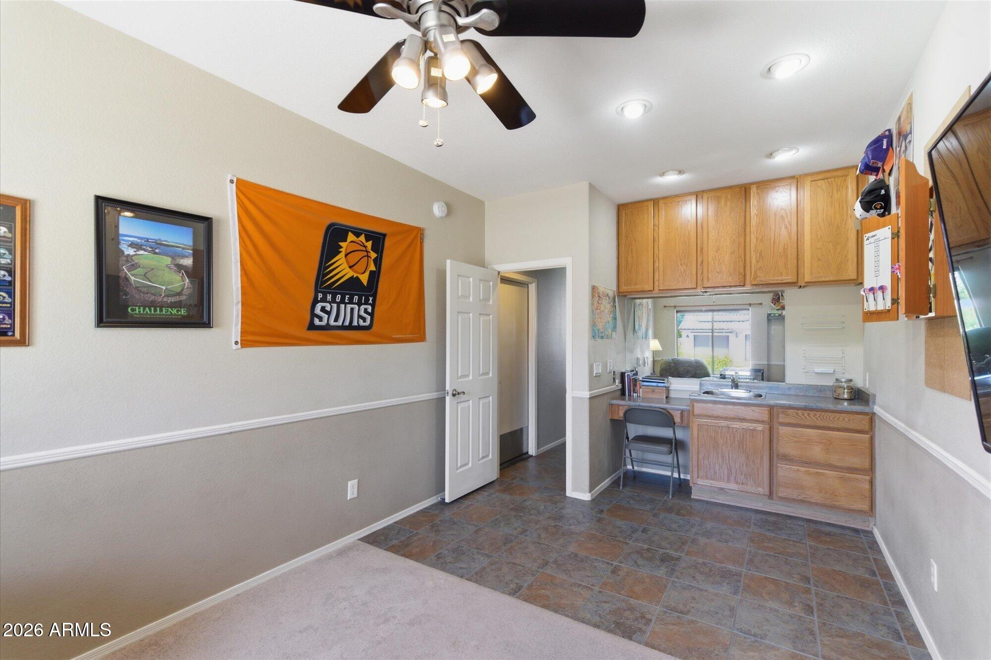 SILVERTON - Residential