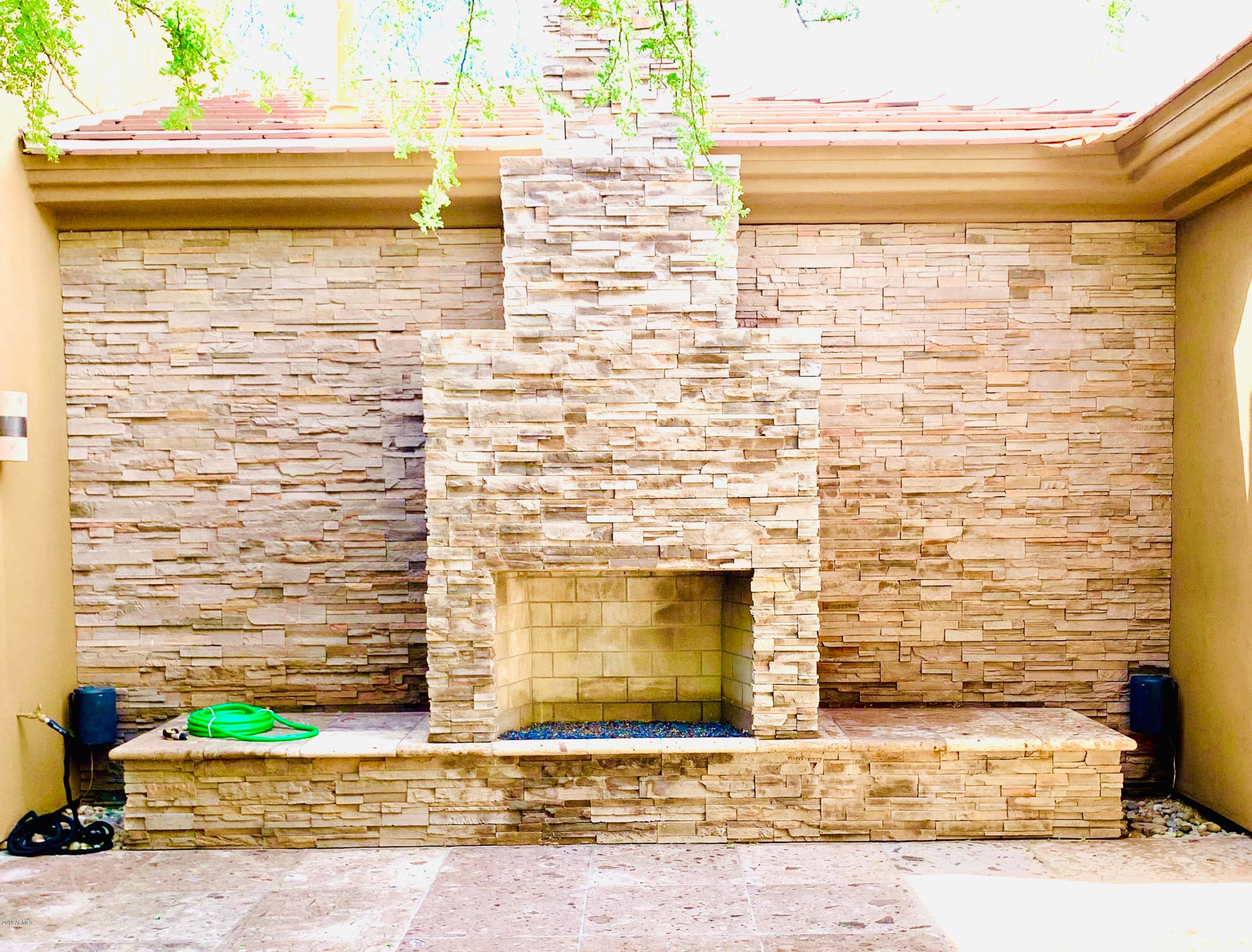 LA STRADA - Residential