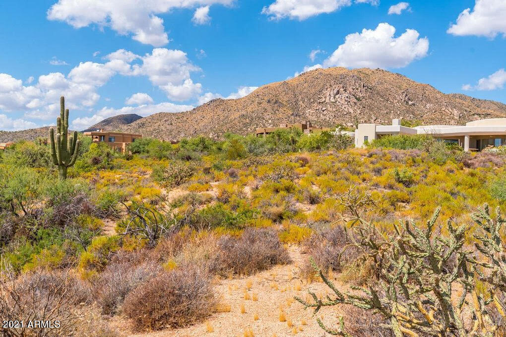 DESERT MOUNTAIN - Residential