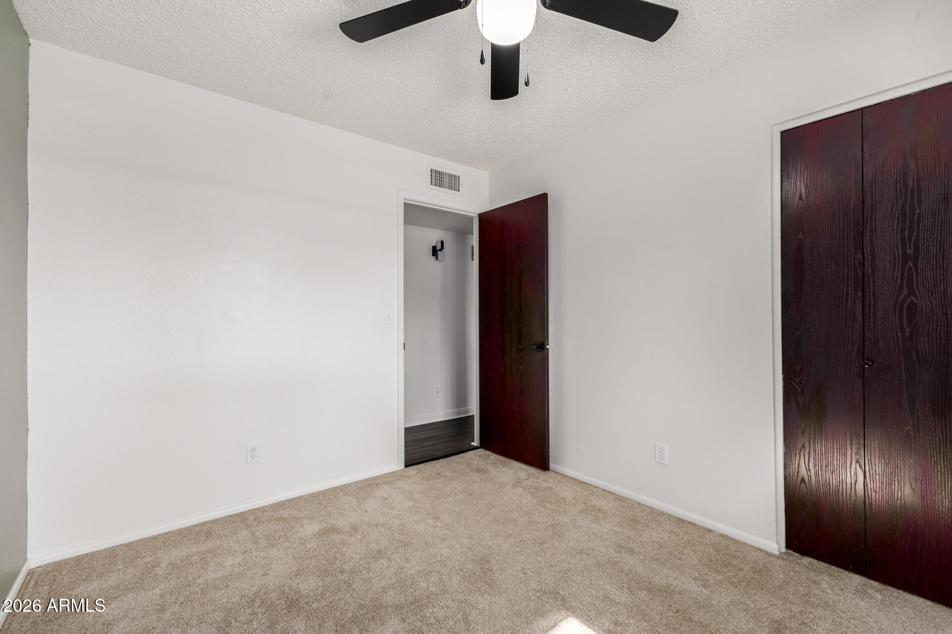 SOUTHRIDGE ESTATES - Residential