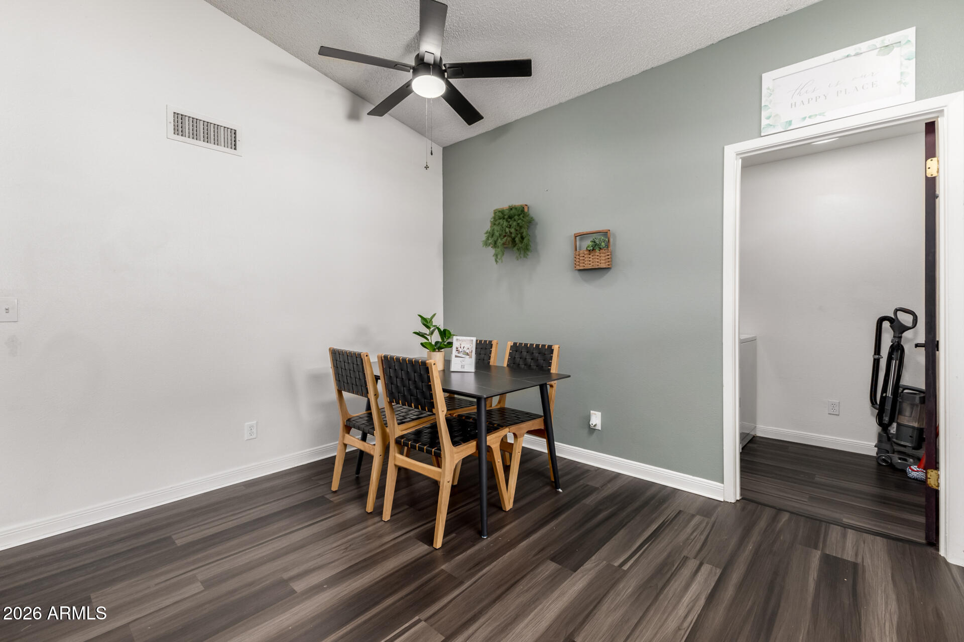 SOUTHRIDGE ESTATES - Residential