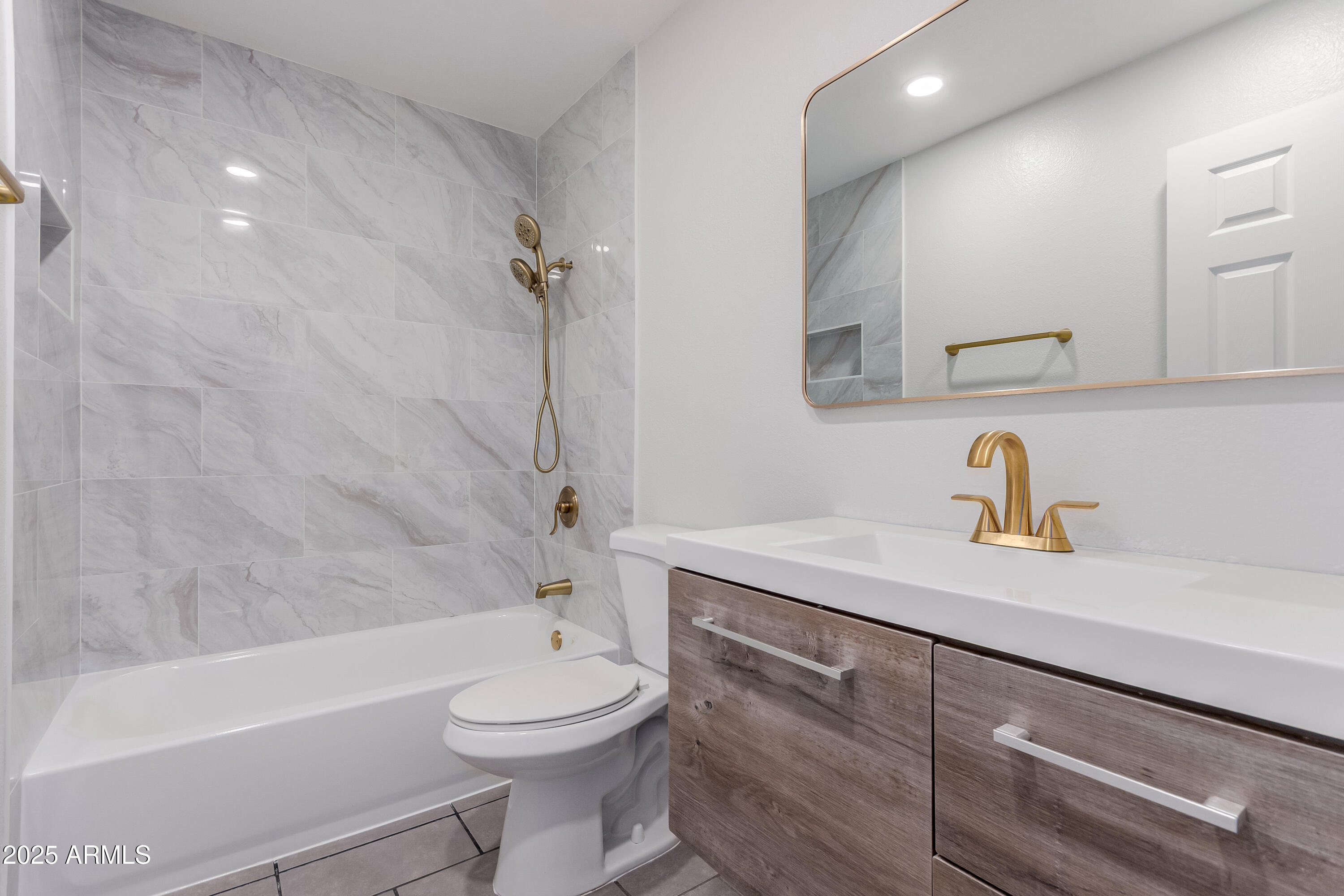 MOUNTAIN SPRINGS TERRACE CONDOMINIUM - Residential
