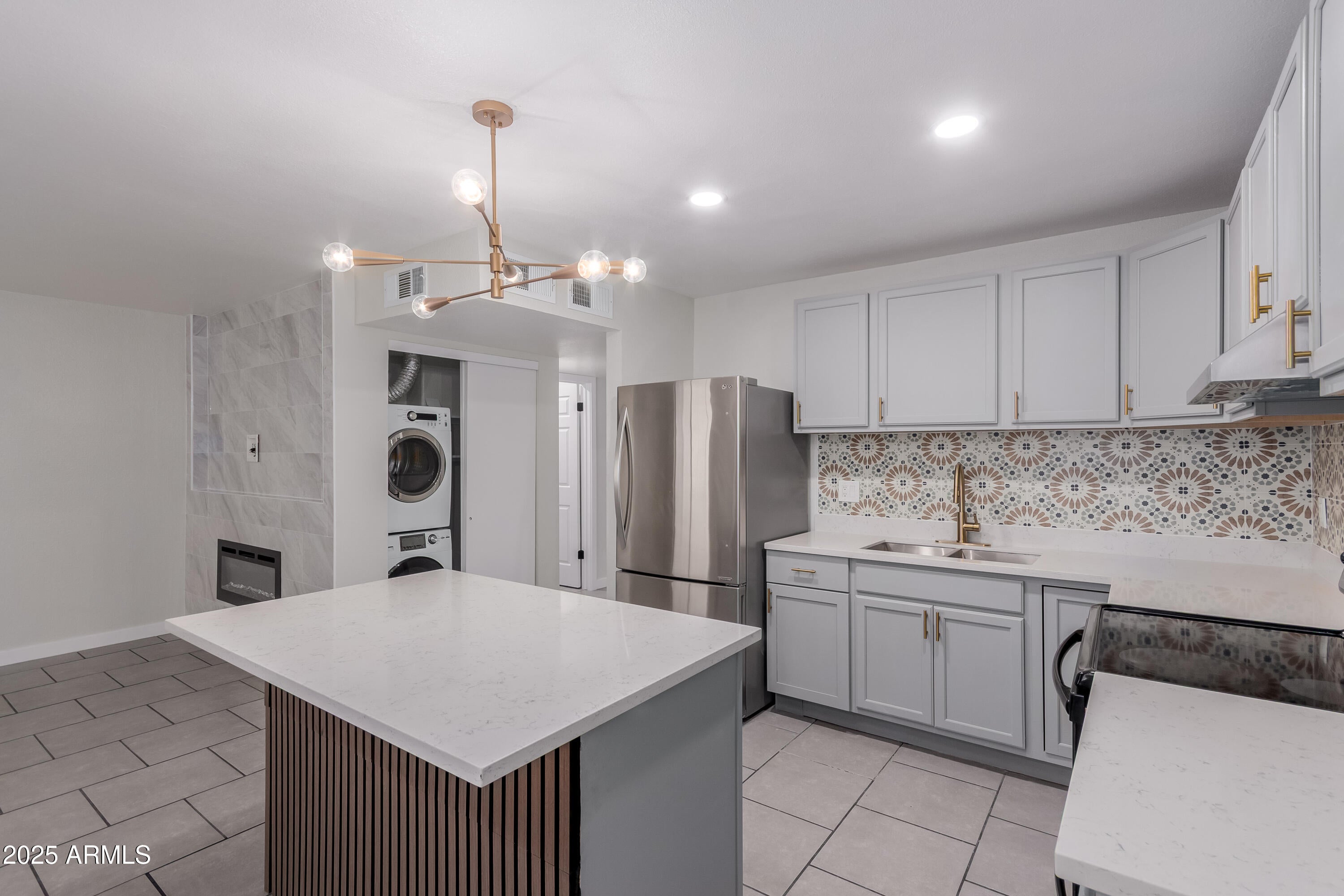 MOUNTAIN SPRINGS TERRACE CONDOMINIUM - Residential