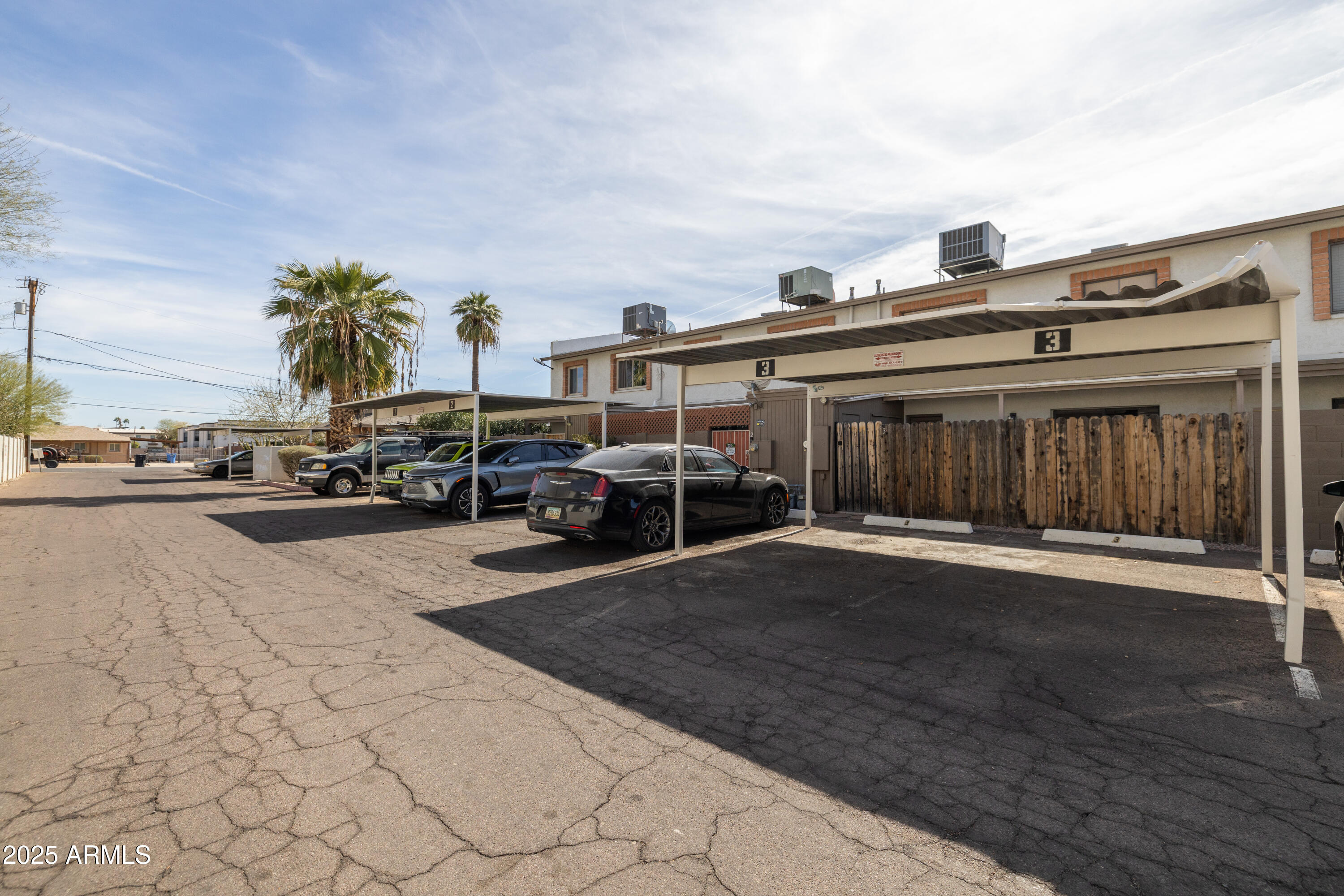 VILLA CAMELBACK - Residential