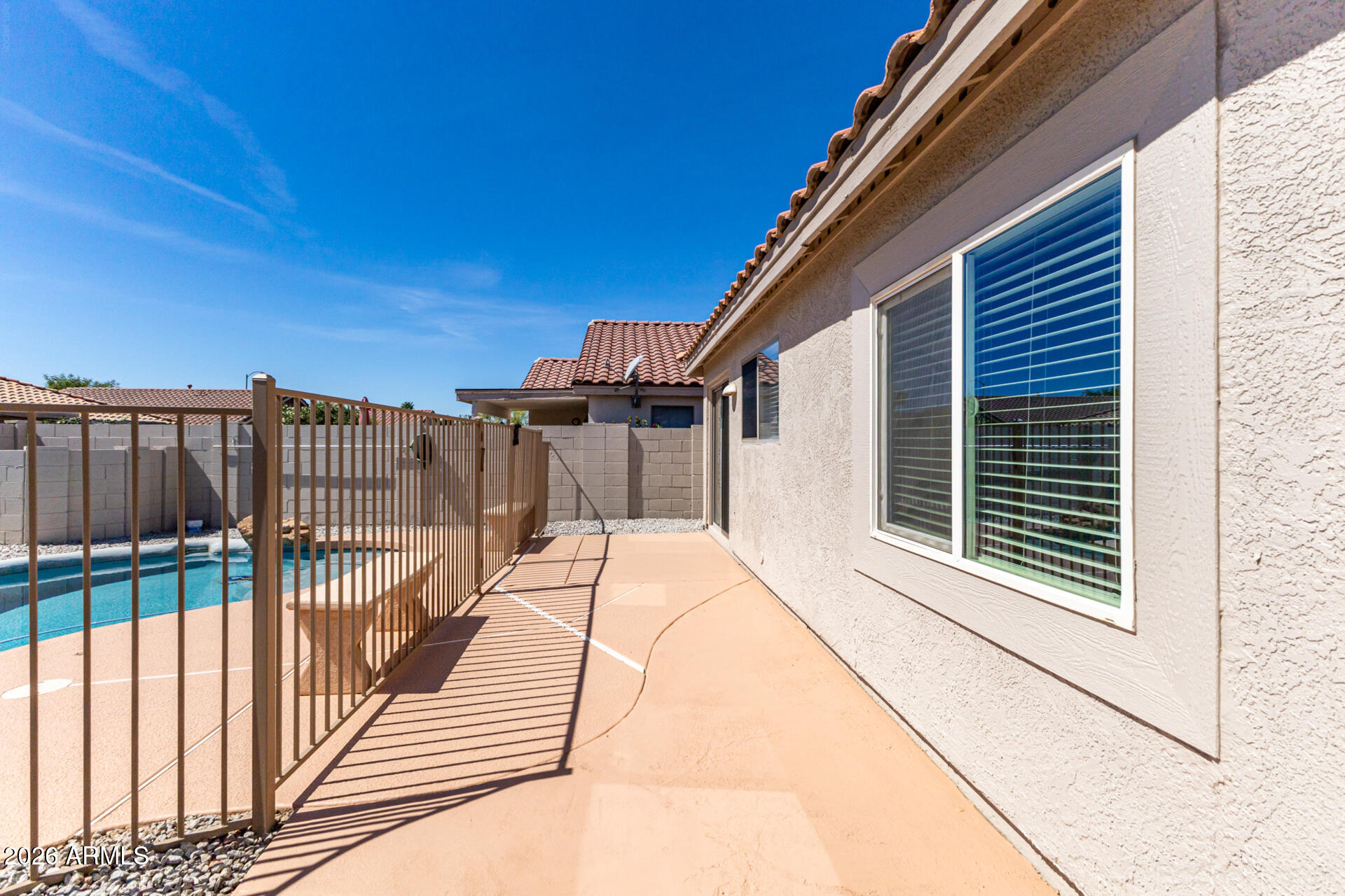 ROUNDTREE RANCH - Residential