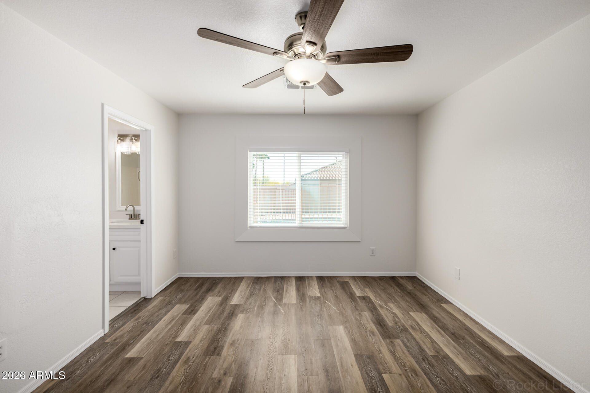 ROUNDTREE RANCH - Residential