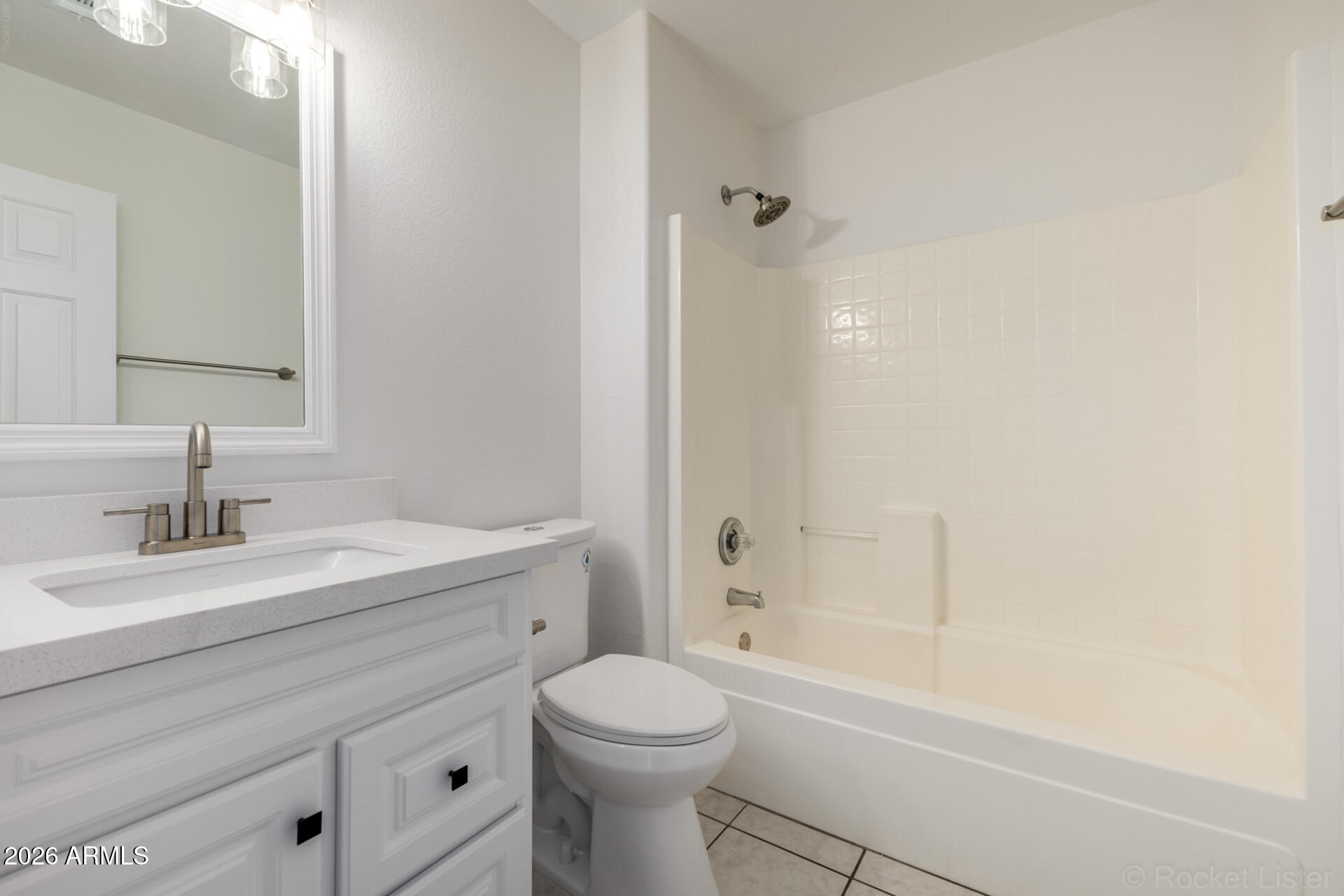 ROUNDTREE RANCH - Residential