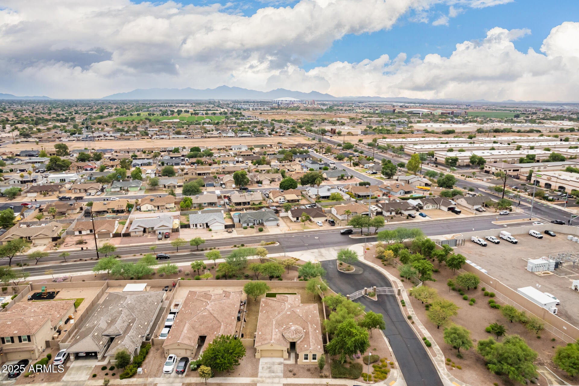 PEORIA 53 - Residential