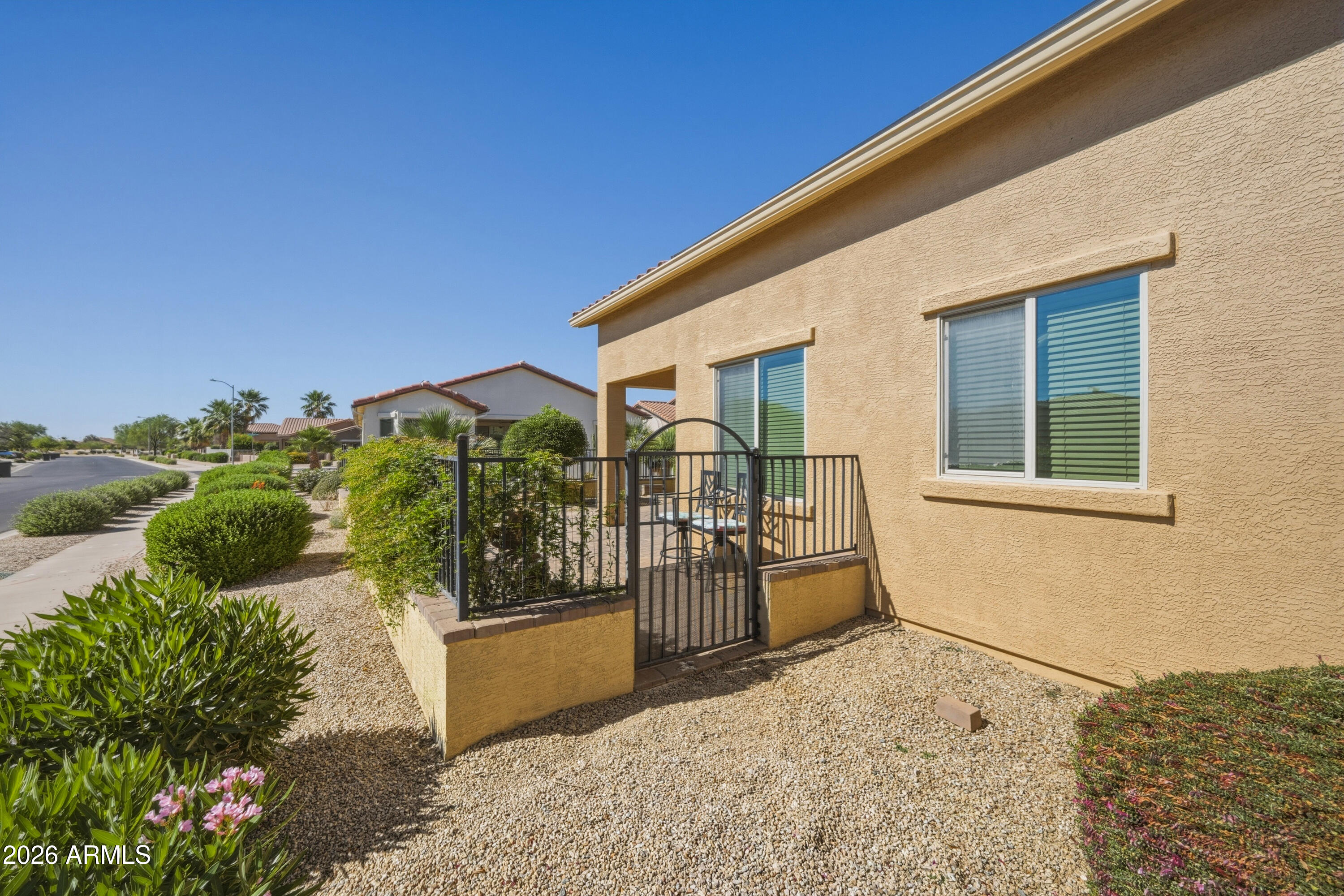 MISSION ROYALE - Residential