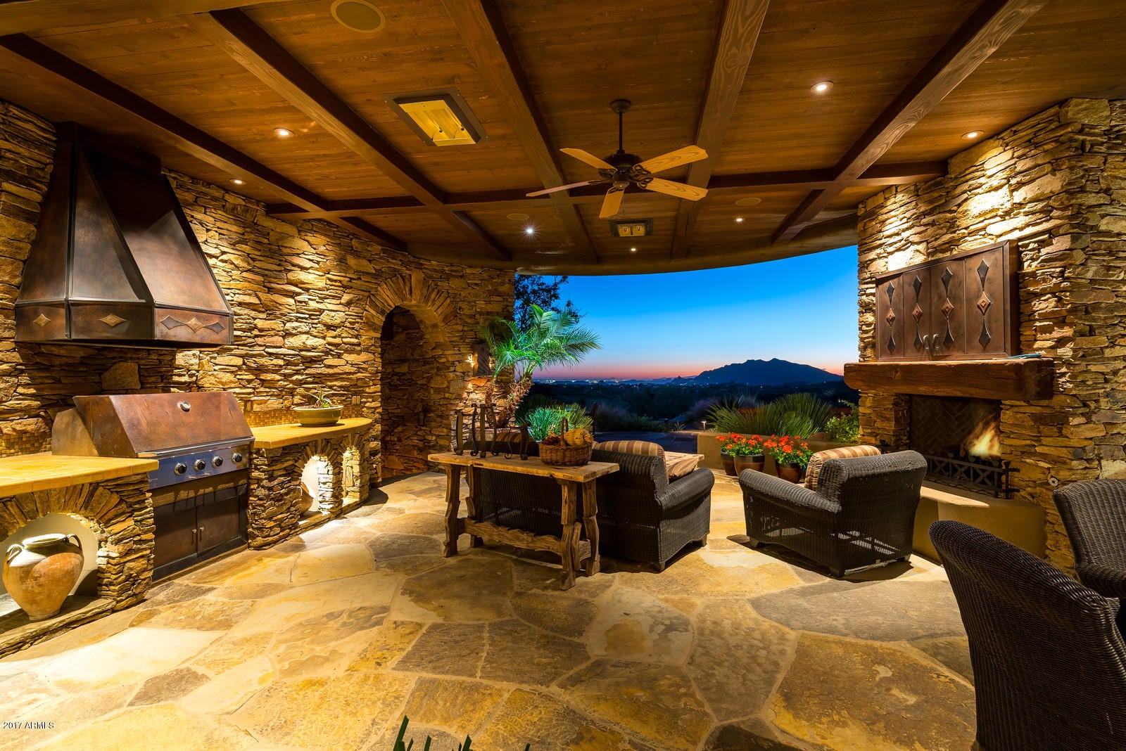 DESERT MOUNTAIN - Residential