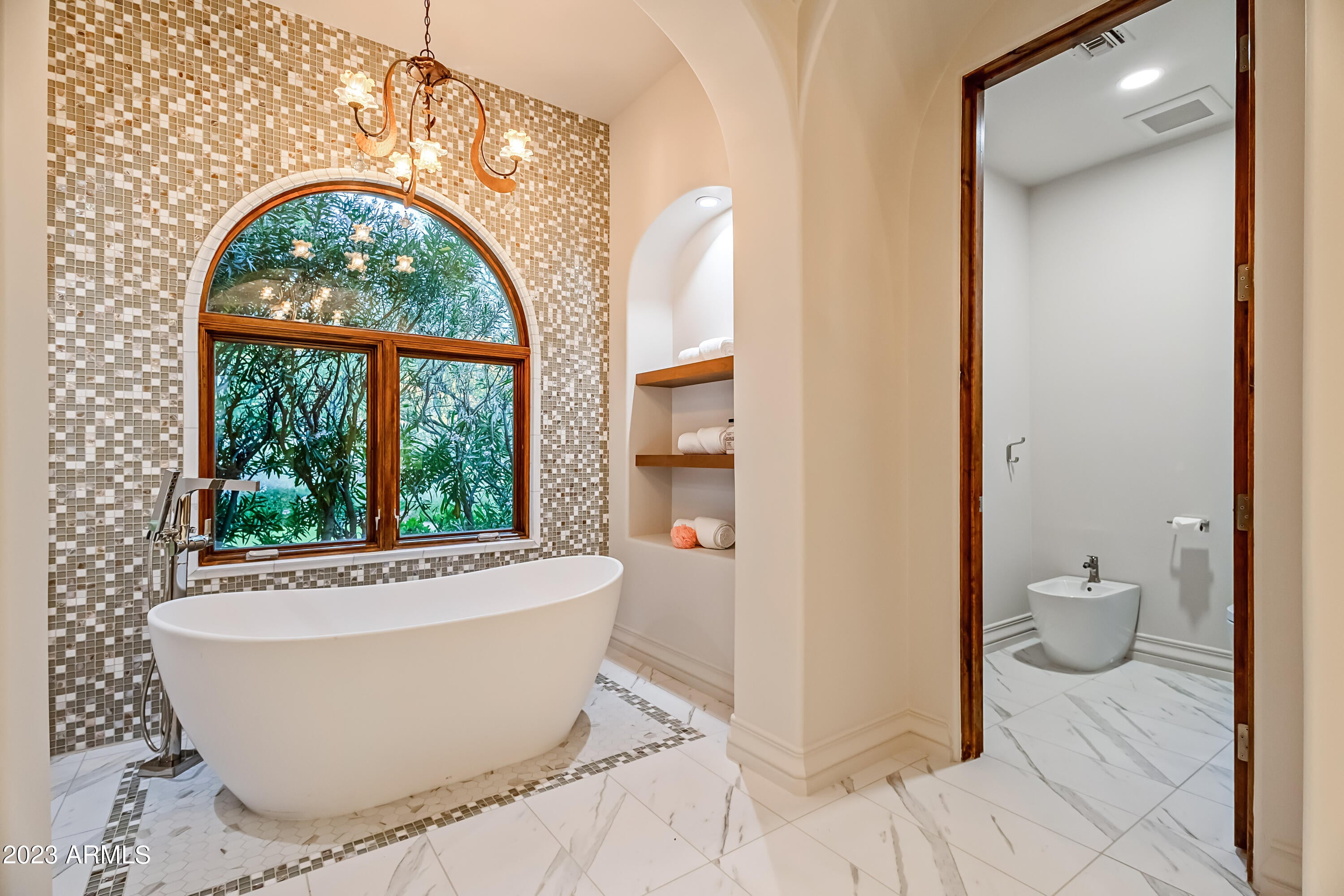 PARADISE MANSION ESTATES - Residential