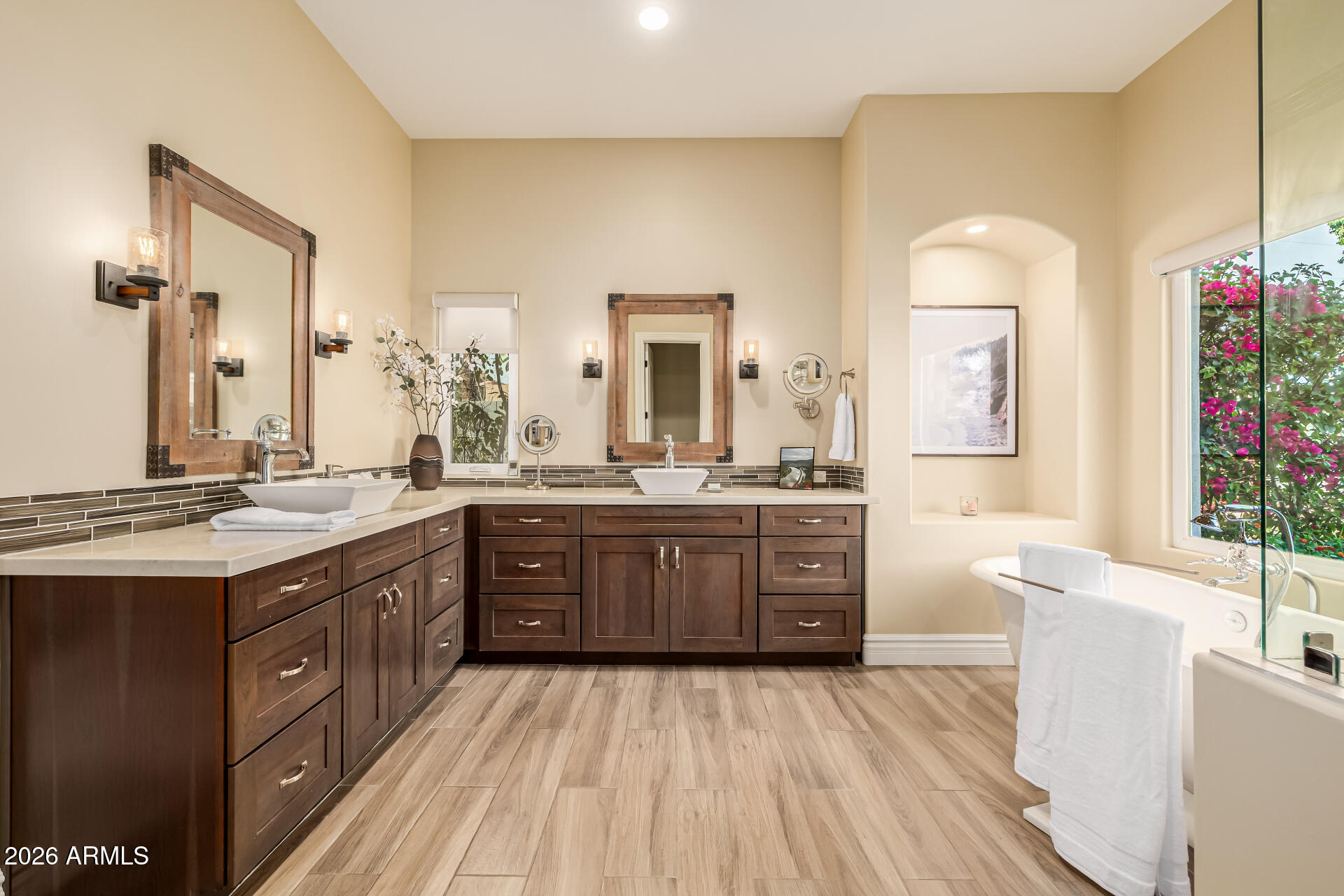 EVANS ADDITION TO ORANGEWOOD BLOCK 1 LOTS 12 - Residential