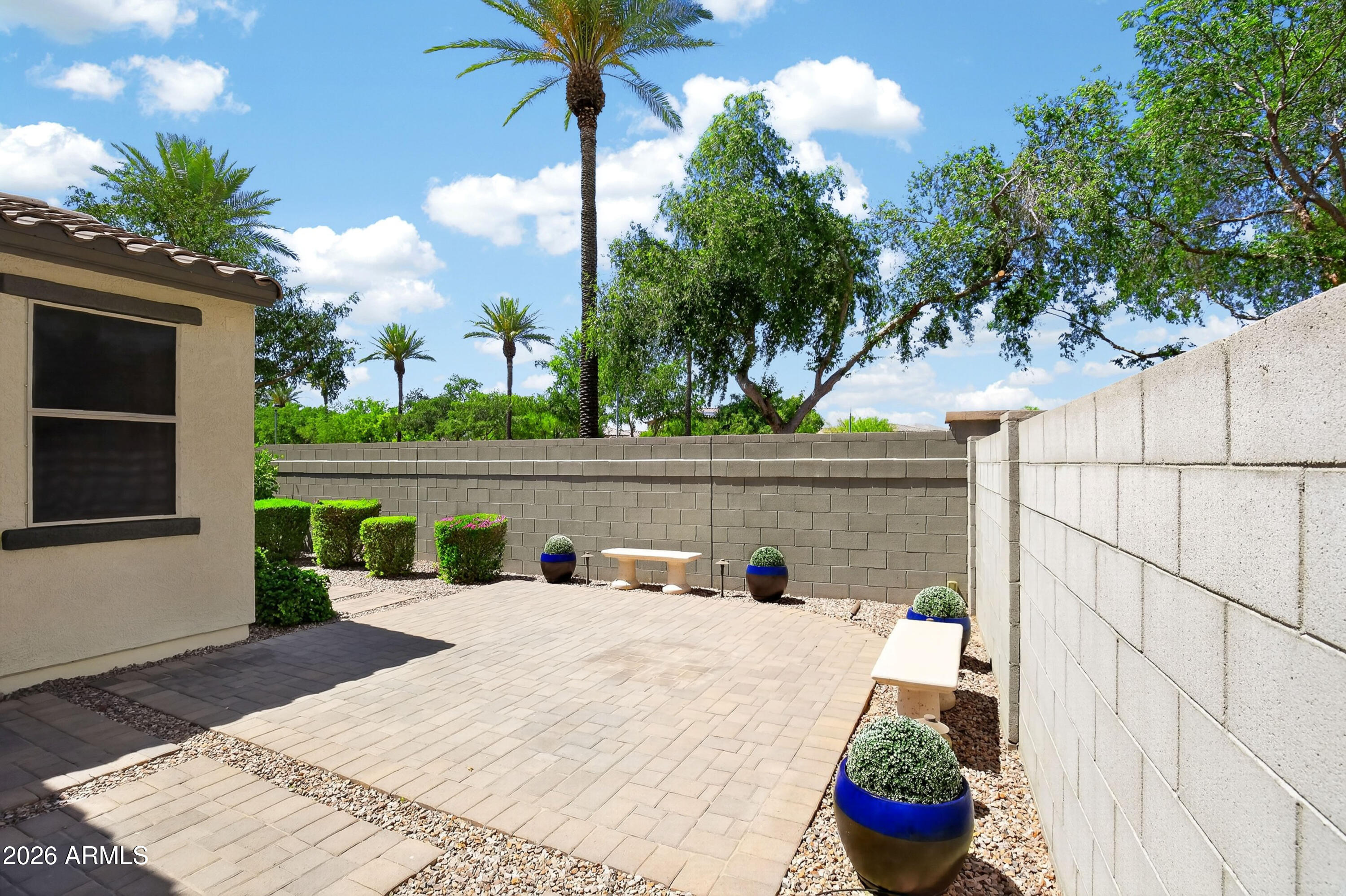 Plaza Del Rio - Residential