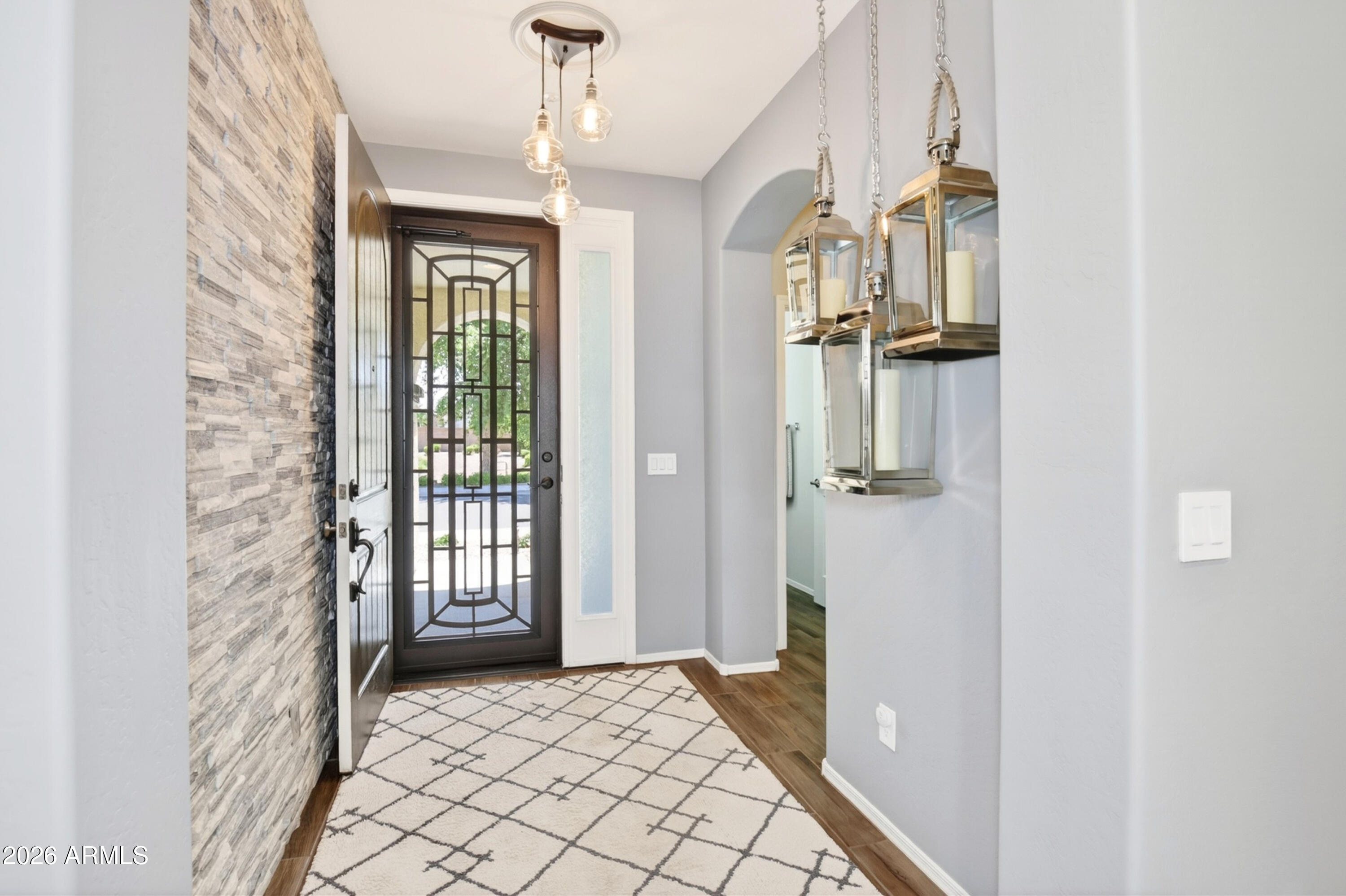 Plaza Del Rio - Residential