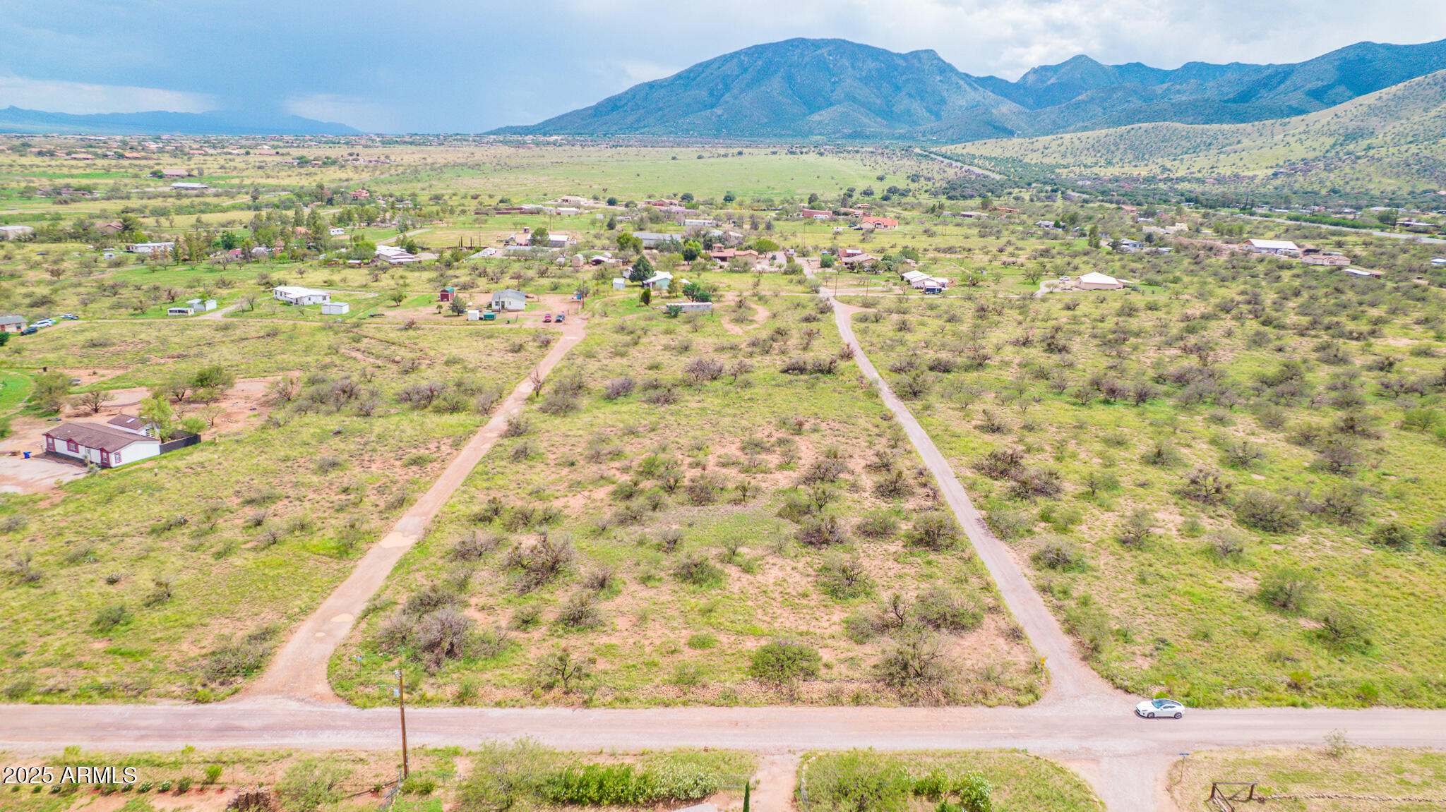 A serene 2.1 acre property, a short drive to Sierra Vista, equipped with essential utilities. Stunning desert landscape hiking trails, natural caves and scenic views, abundant wild life and bird migrations. Where the desert meets the sky.. Build your dream home!