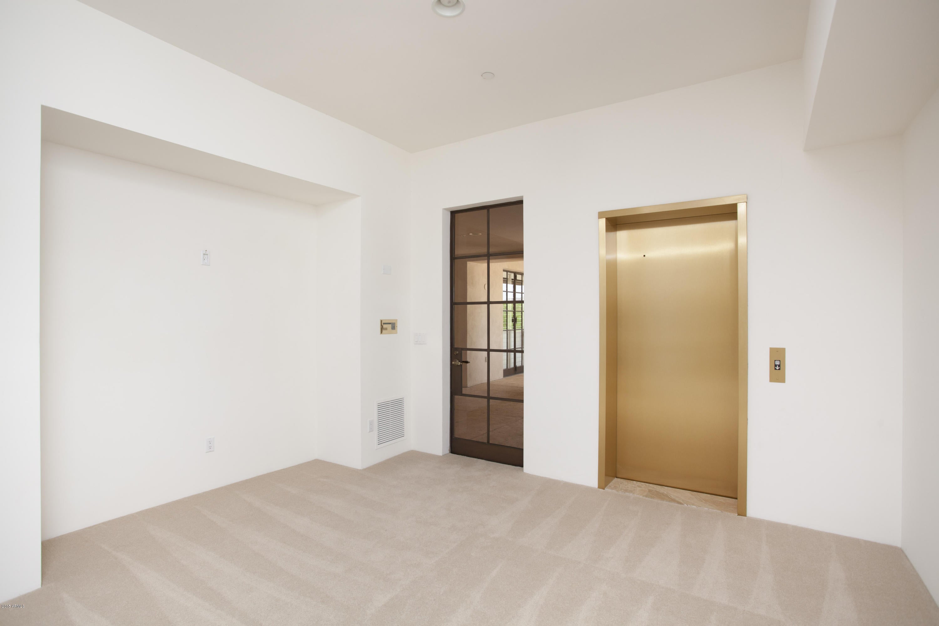 JOKAKE CAMELBACK PROPERTIES - Residential