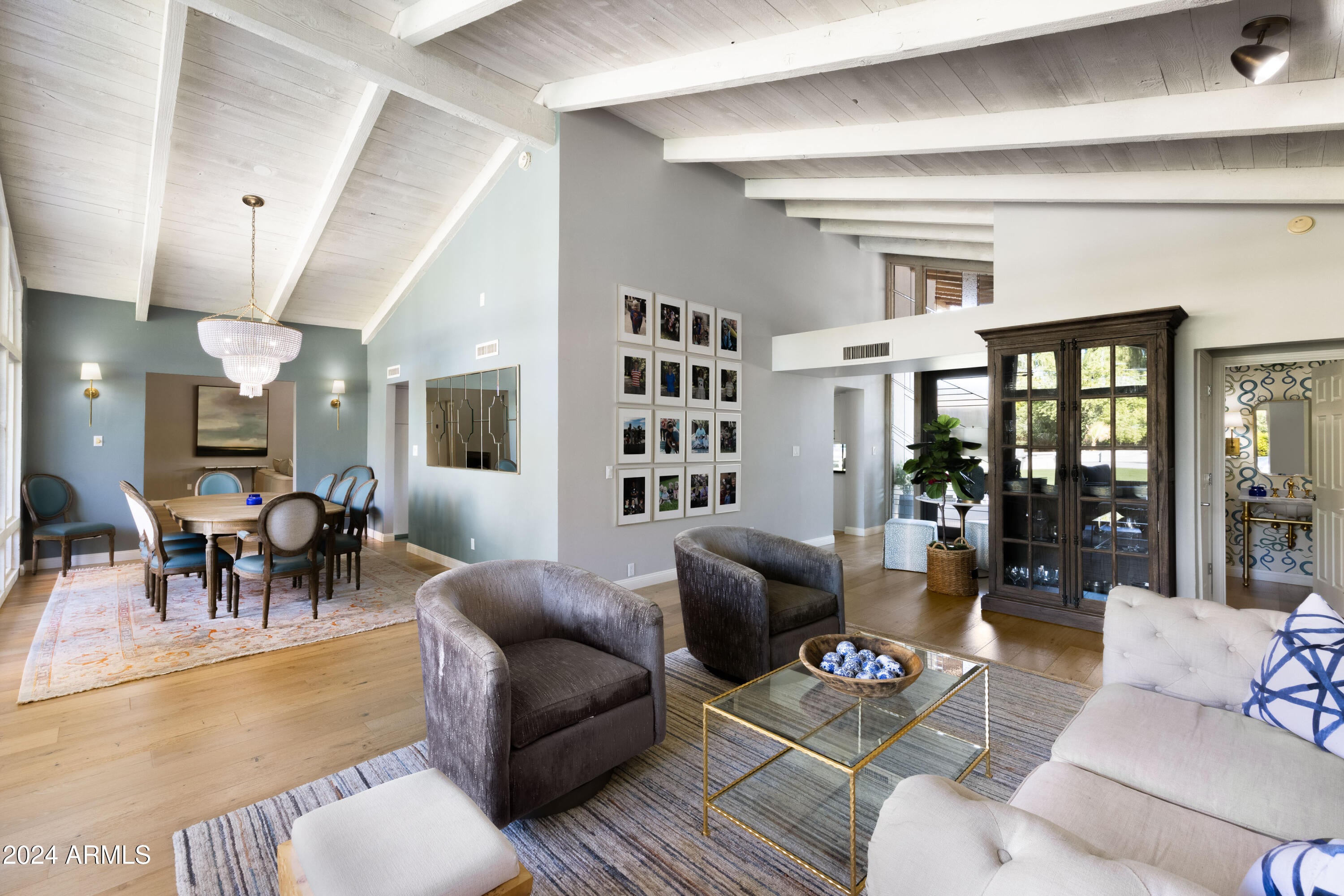 DOUBLETREE RANCHOS 2 - Residential