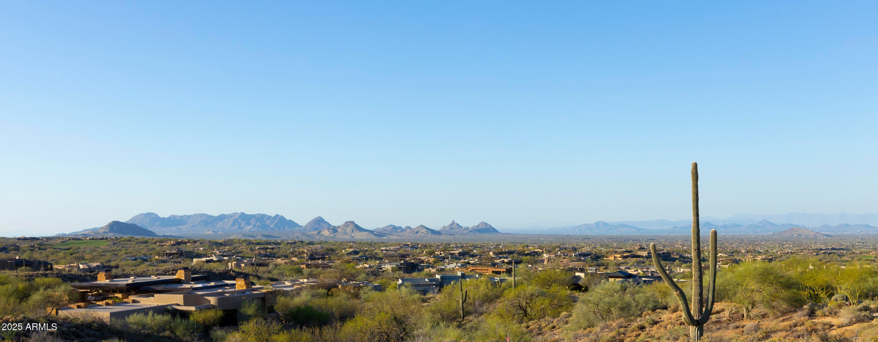 DESERT MOUNTAIN - Land