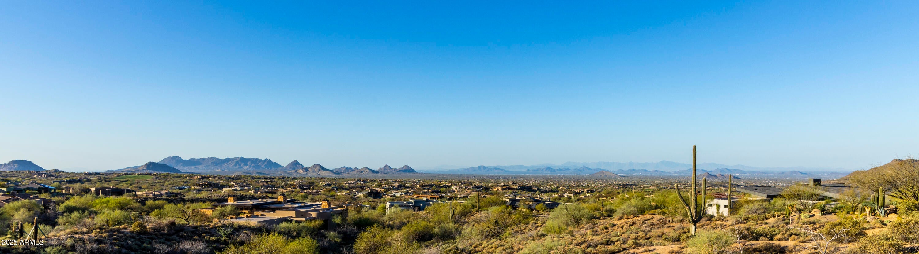 DESERT MOUNTAIN - Land