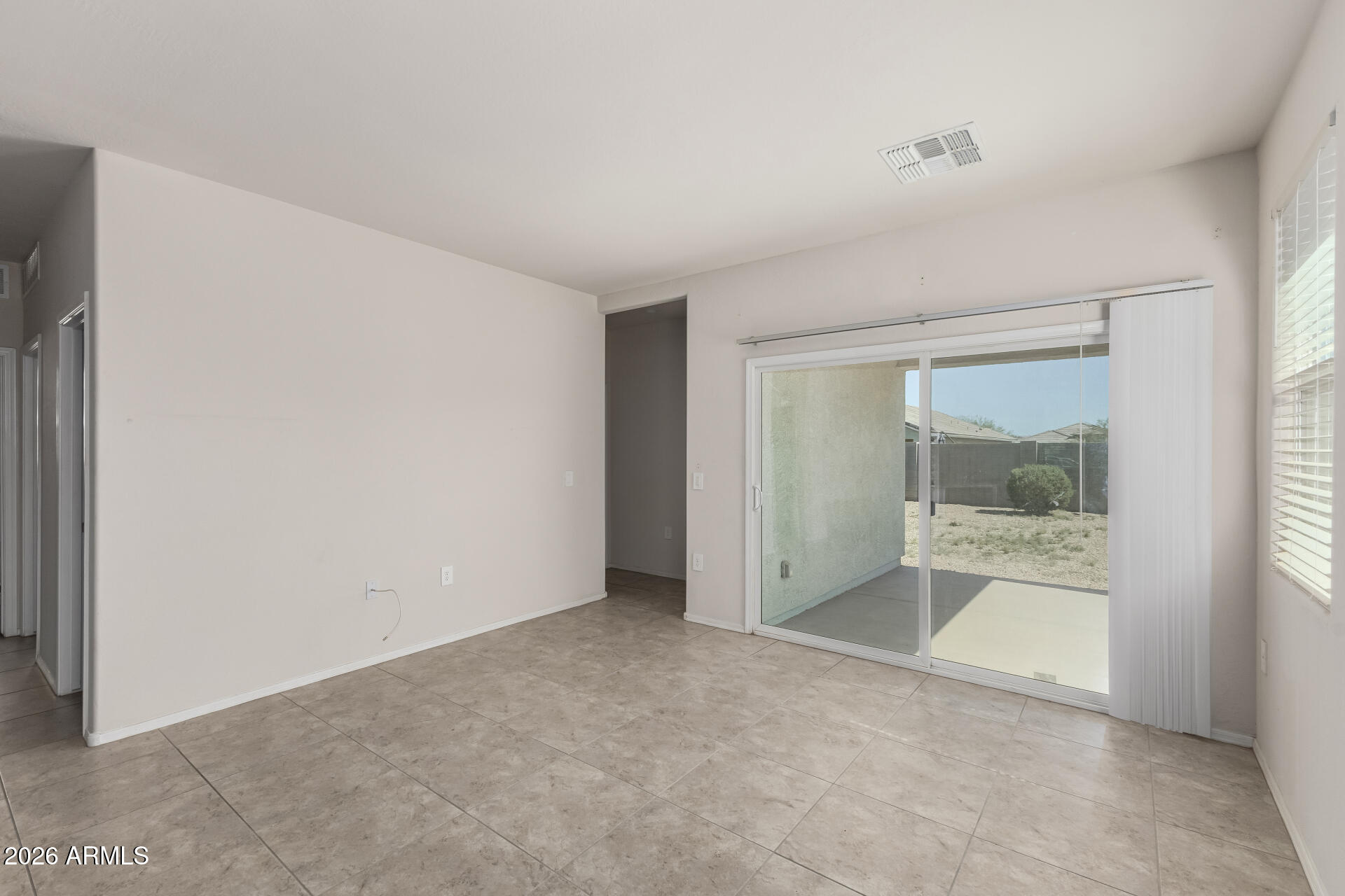 CRESTFIELD MANOR AT ARIZONA FARMS VILLAGE PAR 3 - Residential