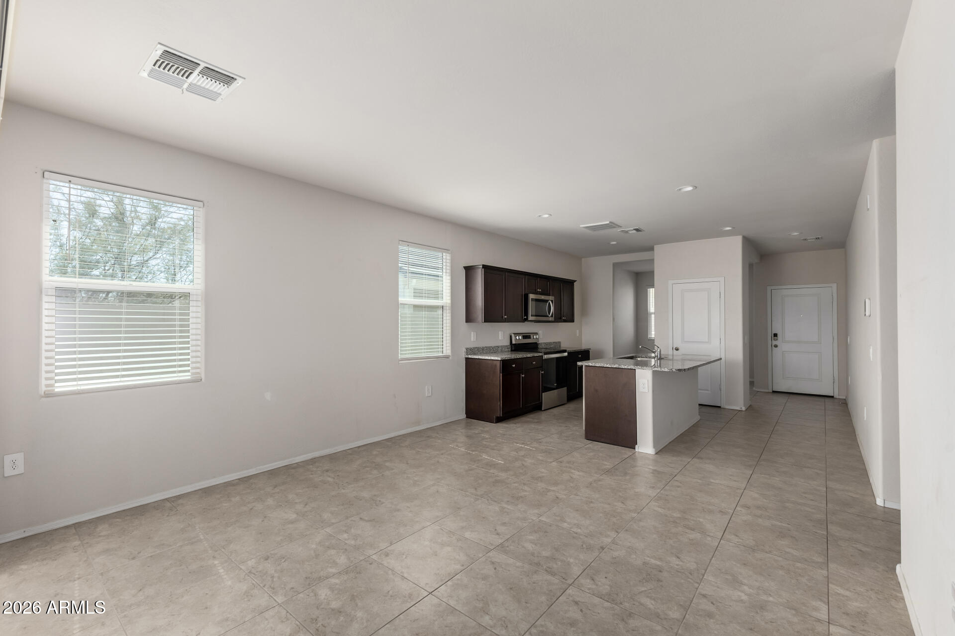 CRESTFIELD MANOR AT ARIZONA FARMS VILLAGE PAR 3 - Residential