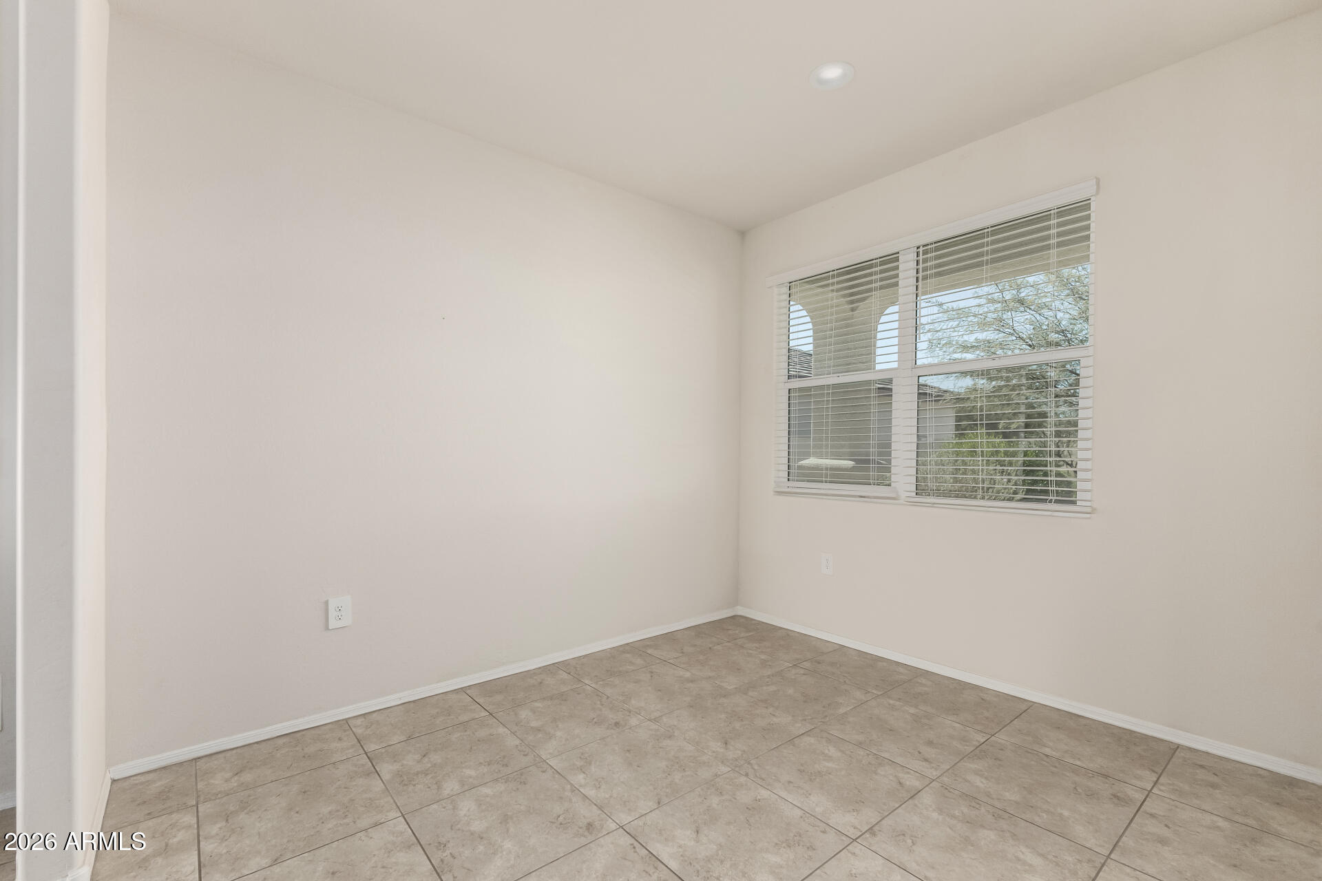 CRESTFIELD MANOR AT ARIZONA FARMS VILLAGE PAR 3 - Residential