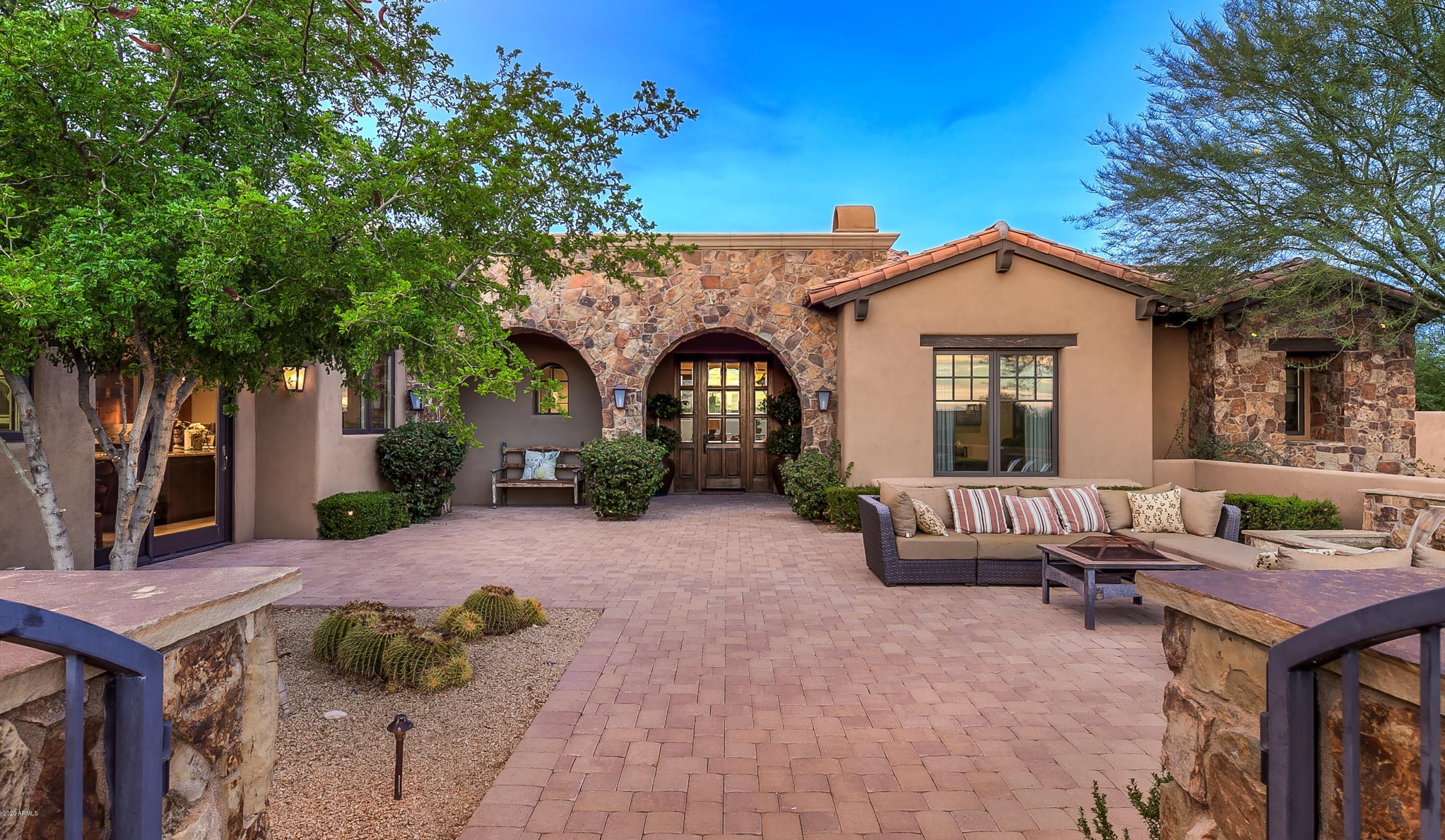 PINNACLE PEAK PLACE - Residential